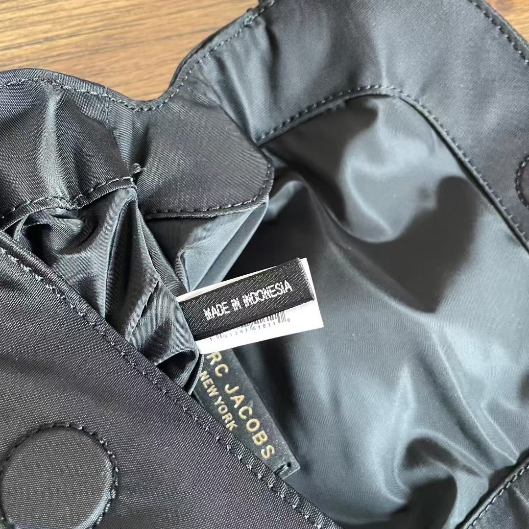 Marc Jacobs ～Marc jacobs 又好用尼龙包