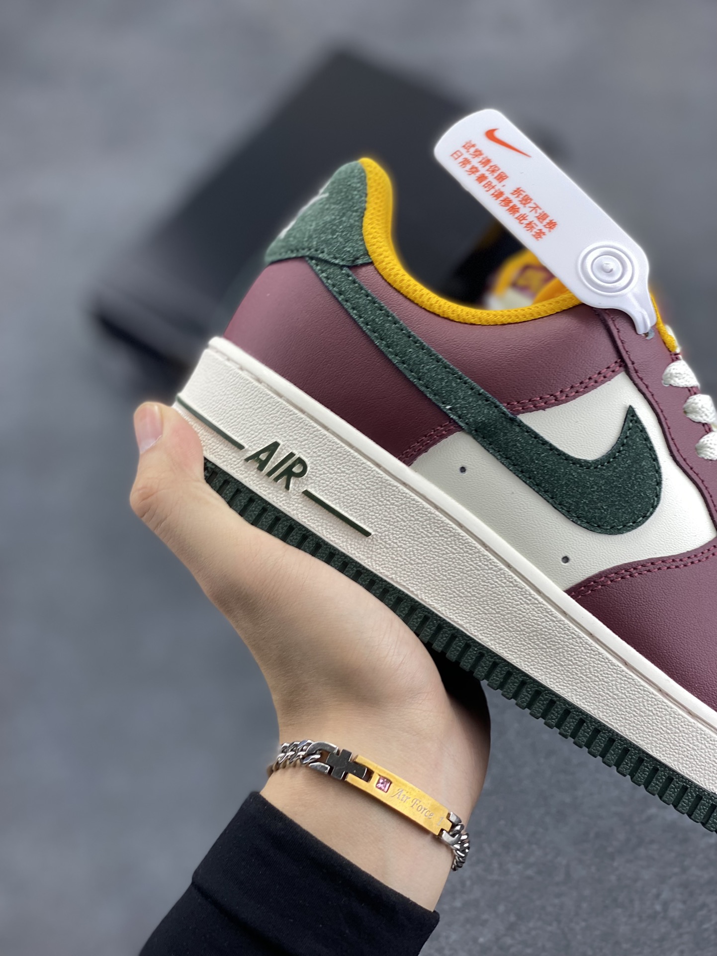 图片[6]-Nike Air Force 1 Low 07 米红 原楦头原纸板 打造纯正低帮空军版型专注外贸渠道 全掌内置蜂窝气垫 原盒配件 原厂中底钢印、拉帮完美 货号：HQ3612-113 尺码：36 36.5 37.5 38 38.5 39 40 40.5 41 42 42.5 43 44 44.5 45-选品中心
