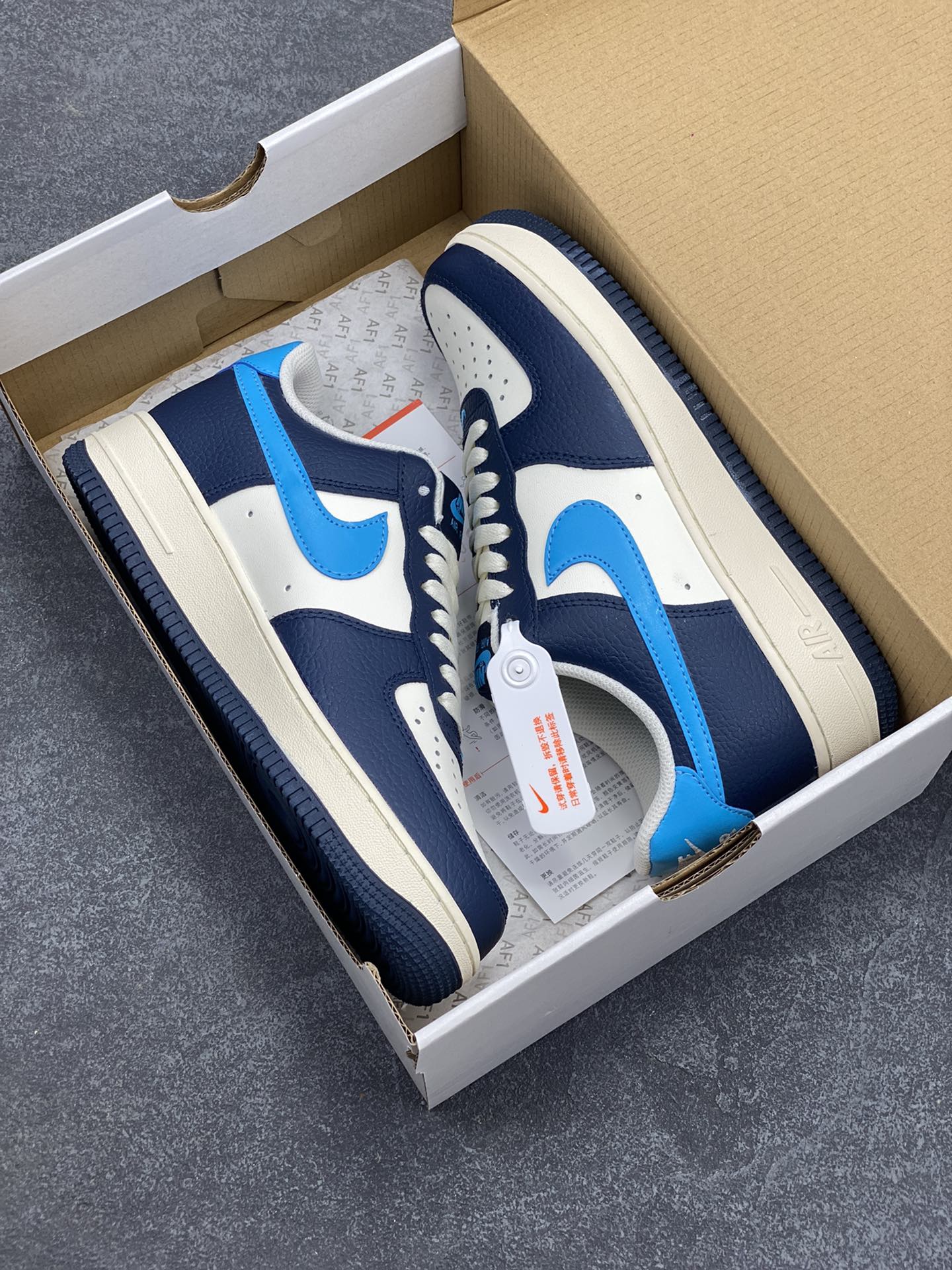 图片[9]-Nike Air Force 1 Low 07 BTS 白蓝 原楦头原纸板 打造纯正低帮空军版型 专注外贸渠道 全掌内置蜂窝气垫 原盒配件 原厂中底钢印、拉帮完美 货号：HJ9291-478 尺码：36 36.5 37.5 38 38.5 39 40 40.5 41 42 42.5 43 44 44.5 45-选品中心