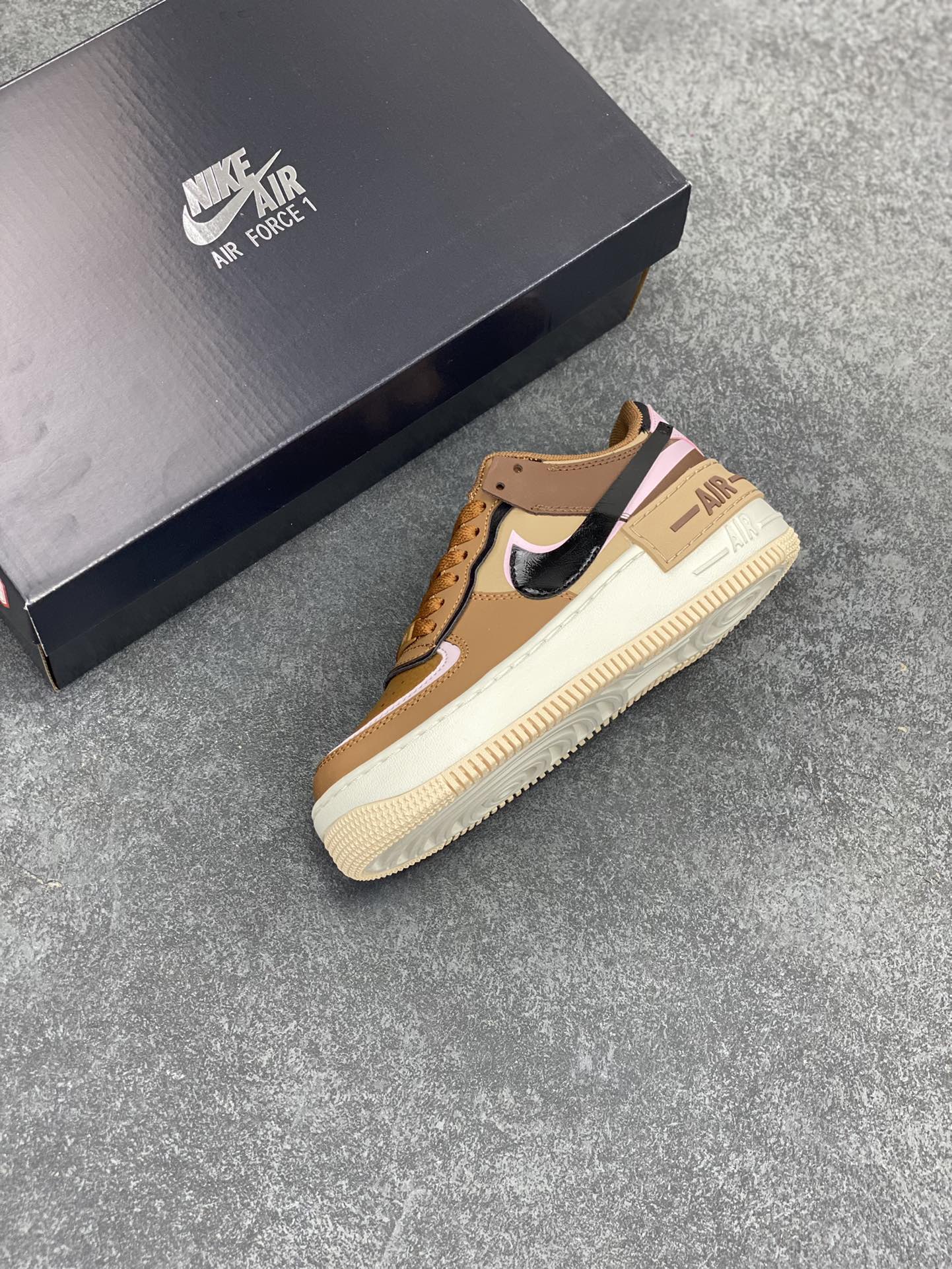 图片[7]-NK Air Force 1 Shadow 轻量增高低帮百搭板鞋\”拼接马卡龙\” 全新少女系解构主义设计双层轻量EVA发泡中底+防滑RB橡胶外圈底鞋底 原楦头原纸板 打造纯正空军版型 专注外贸渠道 全掌内置蜂窝气垫 原盒配件 原厂中底钢印、拉帮完美 货号： DZ1847-200 尺码：35.5 36 36.5 37.5 38 38.5 39 40 40.5 41 42-选品中心