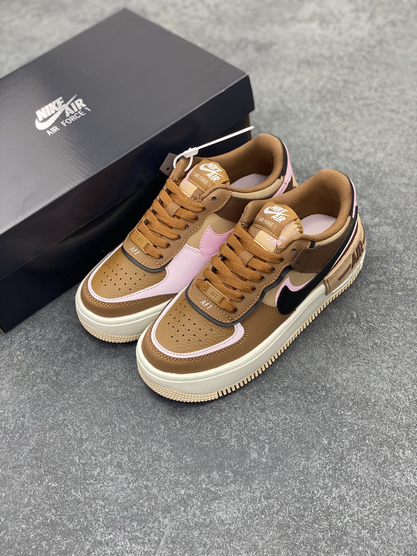 图片[8]-NK Air Force 1 Shadow 轻量增高低帮百搭板鞋\”拼接马卡龙\” 全新少女系解构主义设计双层轻量EVA发泡中底+防滑RB橡胶外圈底鞋底 原楦头原纸板 打造纯正空军版型 专注外贸渠道 全掌内置蜂窝气垫 原盒配件 原厂中底钢印、拉帮完美 货号： DZ1847-200 尺码：35.5 36 36.5 37.5 38 38.5 39 40 40.5 41 42-选品中心