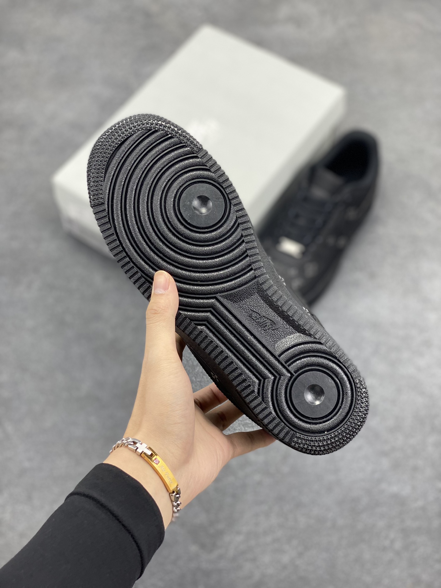 图片[5]-Nike Air Force 1 Low 07 全黑印花 原楦头原纸板 打造纯正低帮空军版型 专注外贸渠道 全掌内置蜂窝气垫 原盒配件 原厂中底钢印、拉帮完美 货号：315122-101 尺码：36 36.5 37.5 38 38.5 39 40 40.5 41 42 42.5 43 44 44.5 45-选品中心