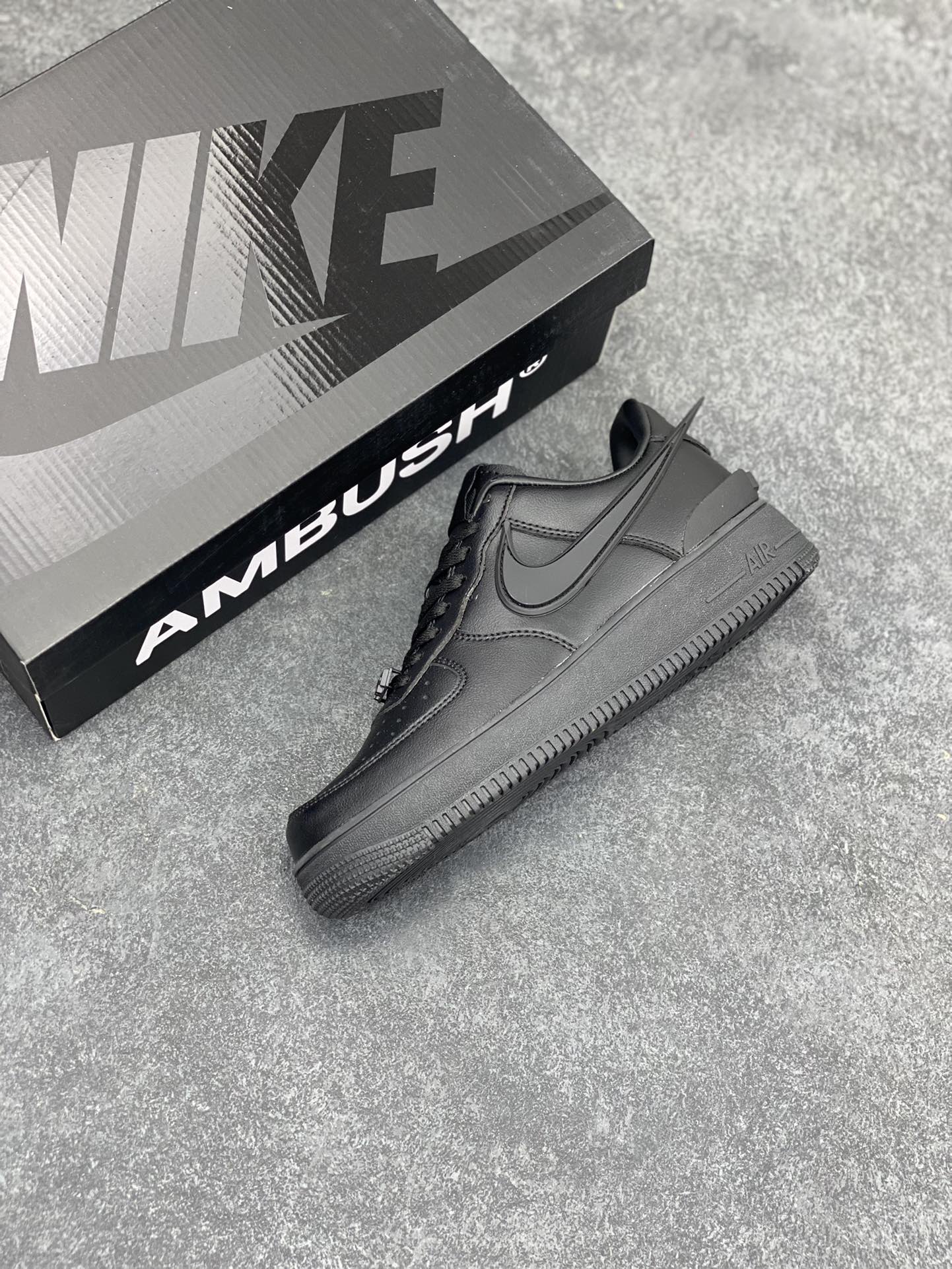 图片[7]-福利特价 Nike Air Force 1 Low AMBUSH联名 原楦头原纸板 打造纯正空军版型 专注外贸渠道 全掌内置蜂窝气垫 原盒配件 原厂中底钢印、拉帮完美 货号：DV3464 尺码：36 36.5 37.5 38 38.5 39 40 40.5 41 42 42.5 43 44 44.5 45-选品中心