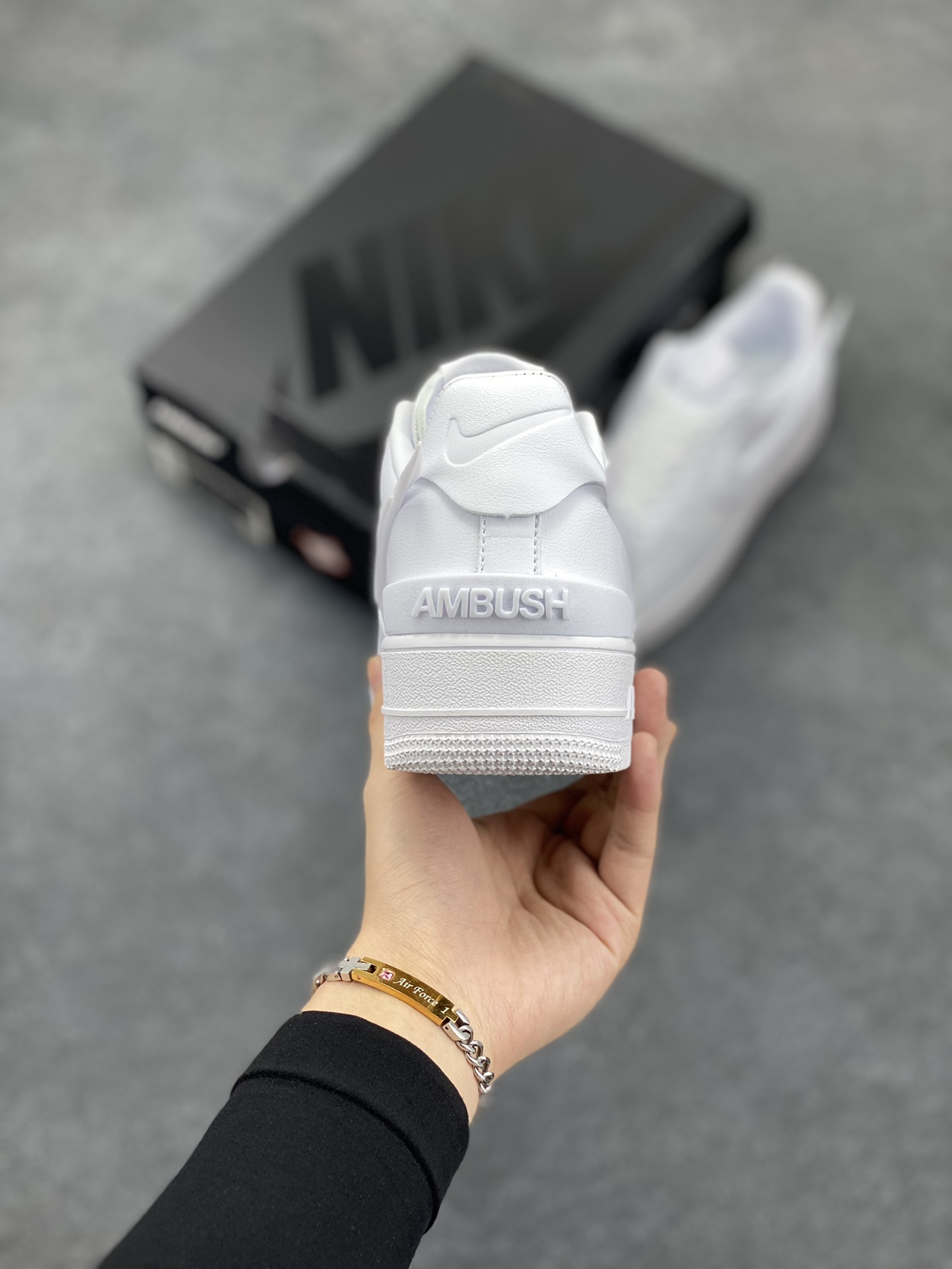 图片[4]-福利特价 Nike Air Force 1 Low AMBUSH联名 原楦头原纸板 打造纯正空军版型 专注外贸渠道 全掌内置蜂窝气垫 原盒配件 原厂中底钢印、拉帮完美 货号：DV3464 尺码：36 36.5 37.5 38 38.5 39 40 40.5 41 42 42.5 43 44 44.5 45-选品中心