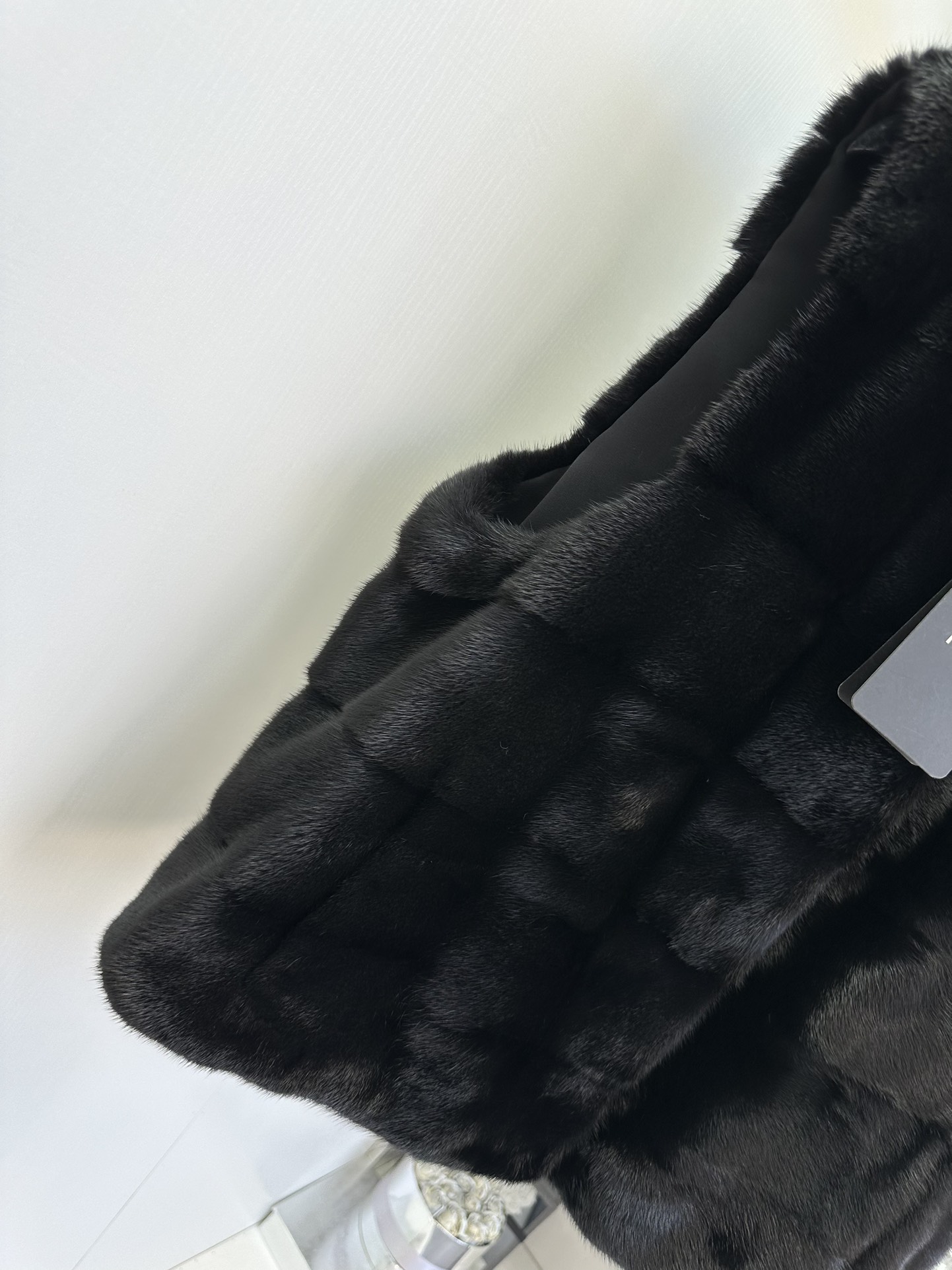 Luxurious Copenhagen-Class Purple Mink Suit with Dustproof Bags – F*NDI - 图片 9