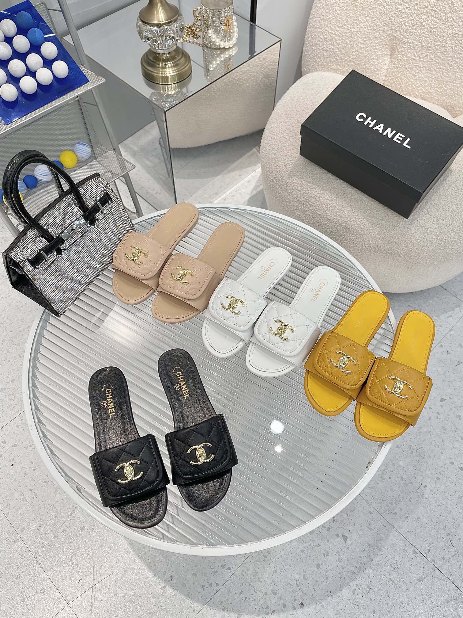NO:236662,Xiaoxiangjia, 35-43---, slippers, chanel, slippers19860909小香家,35-43---,拖鞋,chanel,slippers,Women's Shoes