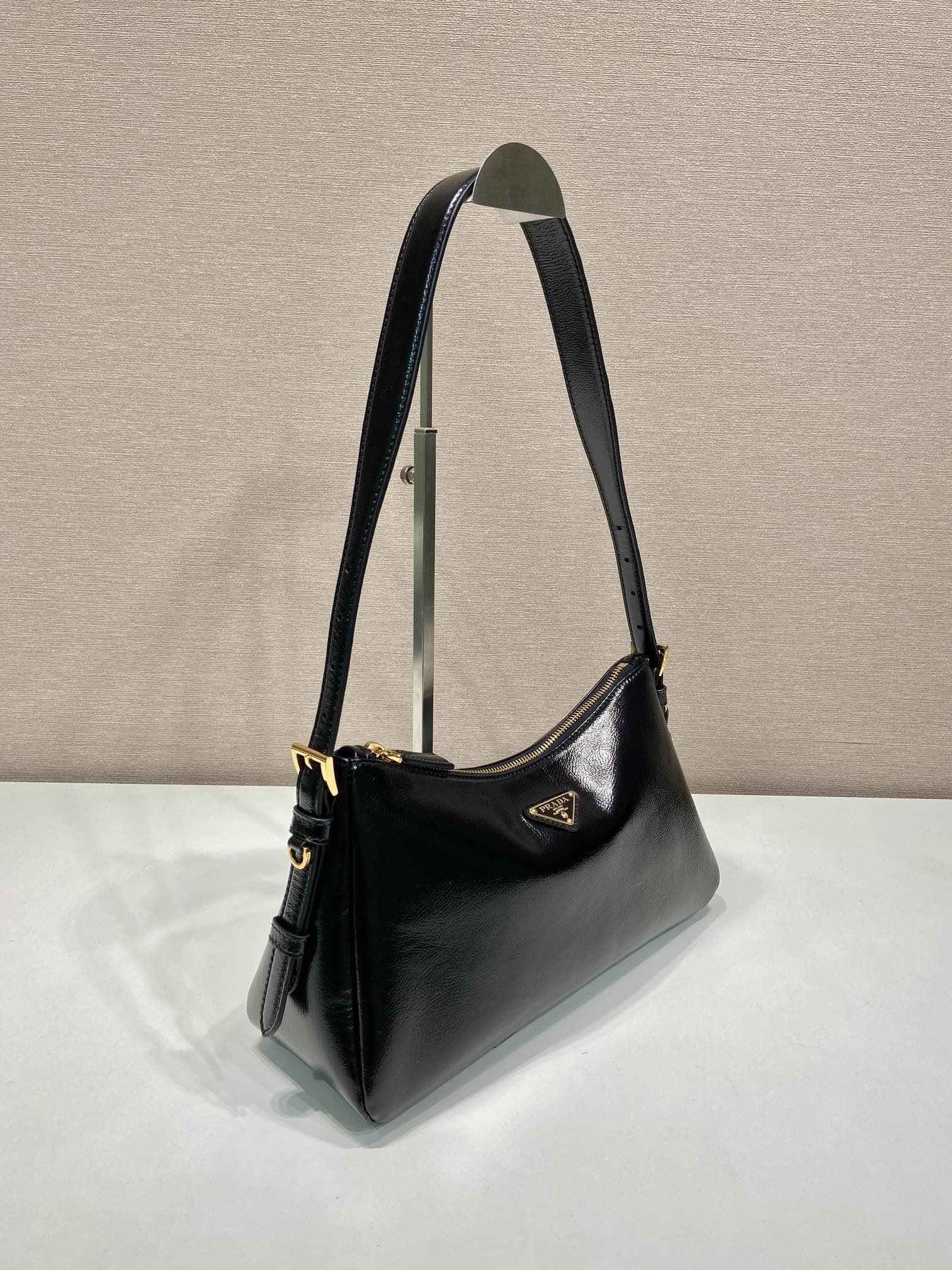 [Prada Women