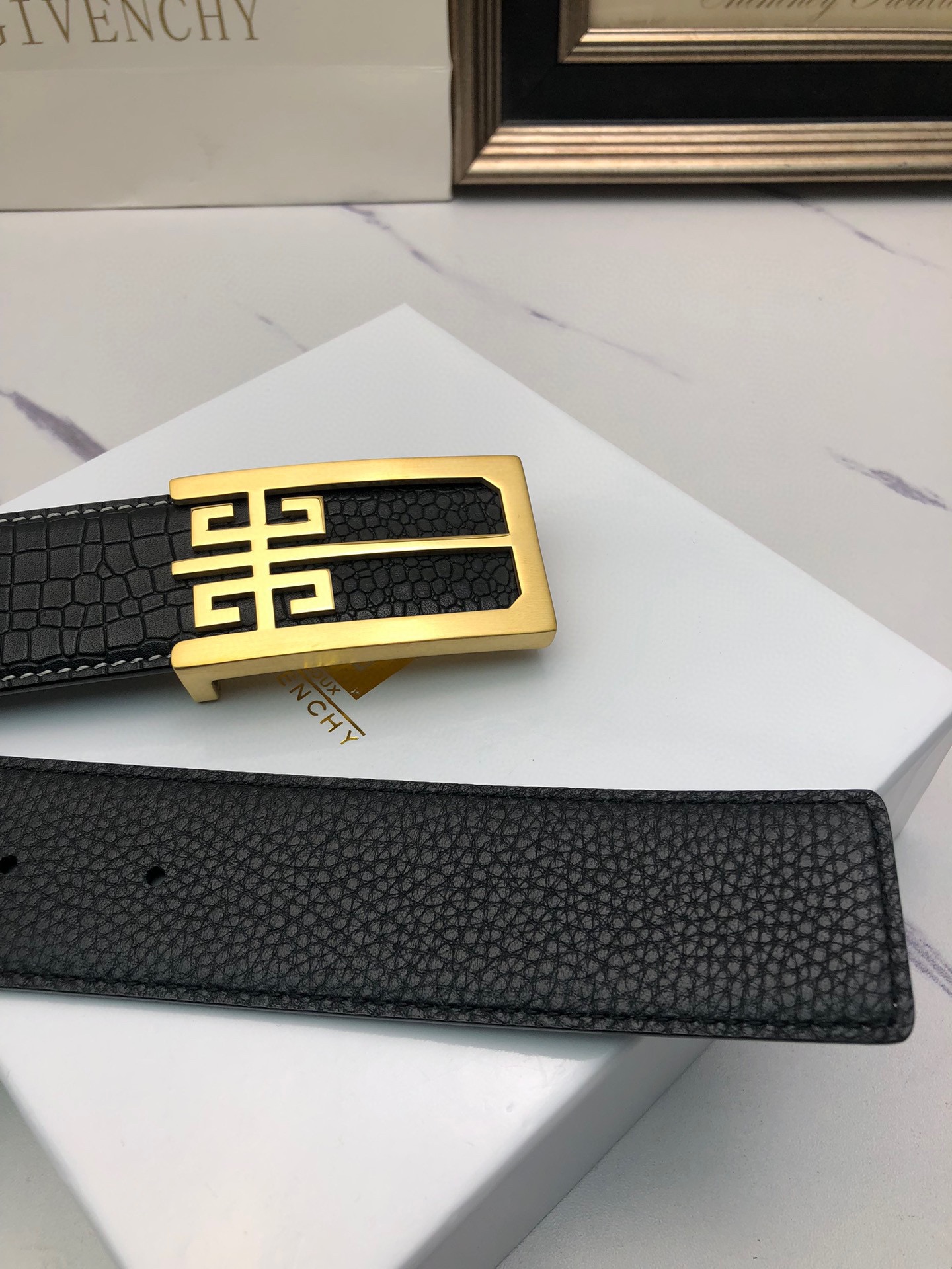 High-Quality Lynch Belt with Unique Symbol Decoration for Man with Single-Headed Calves - 图片 7