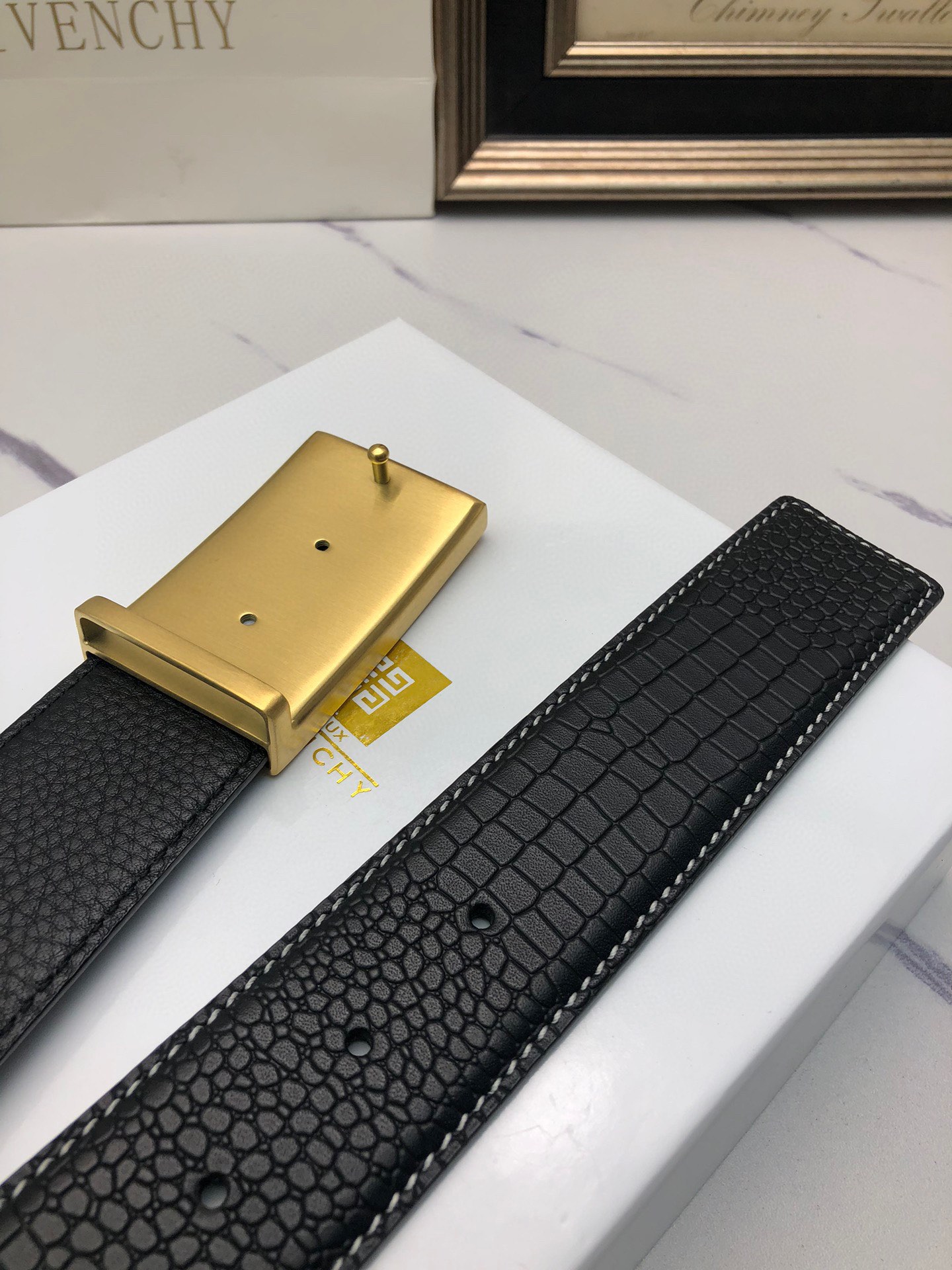 High-Quality Lynch Belt with Unique Symbol Decoration for Man with Single-Headed Calves - 图片 6
