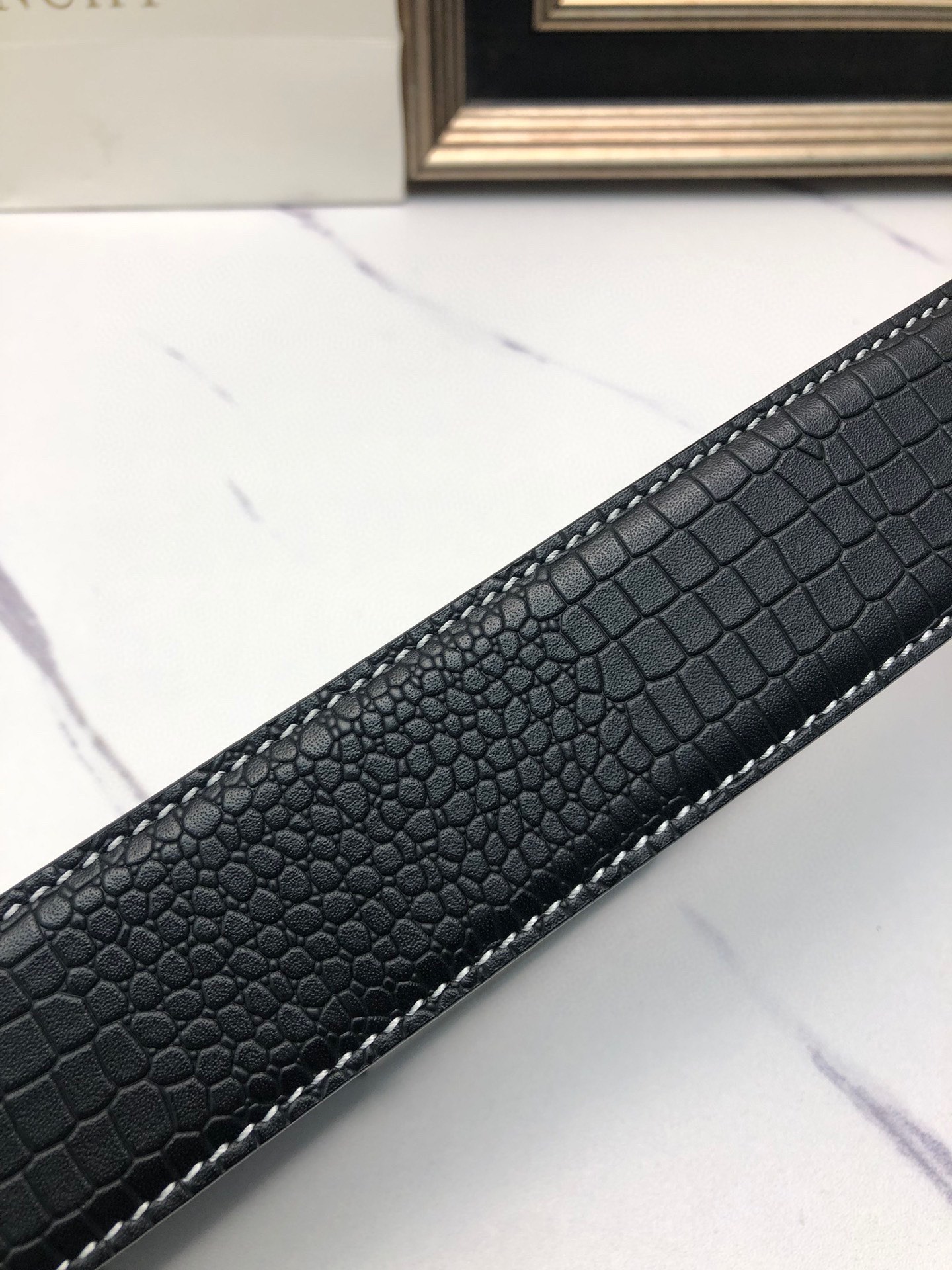 High-Quality Lynch Belt with Symbol Decoration for Man with Unique Calves - 图片 8