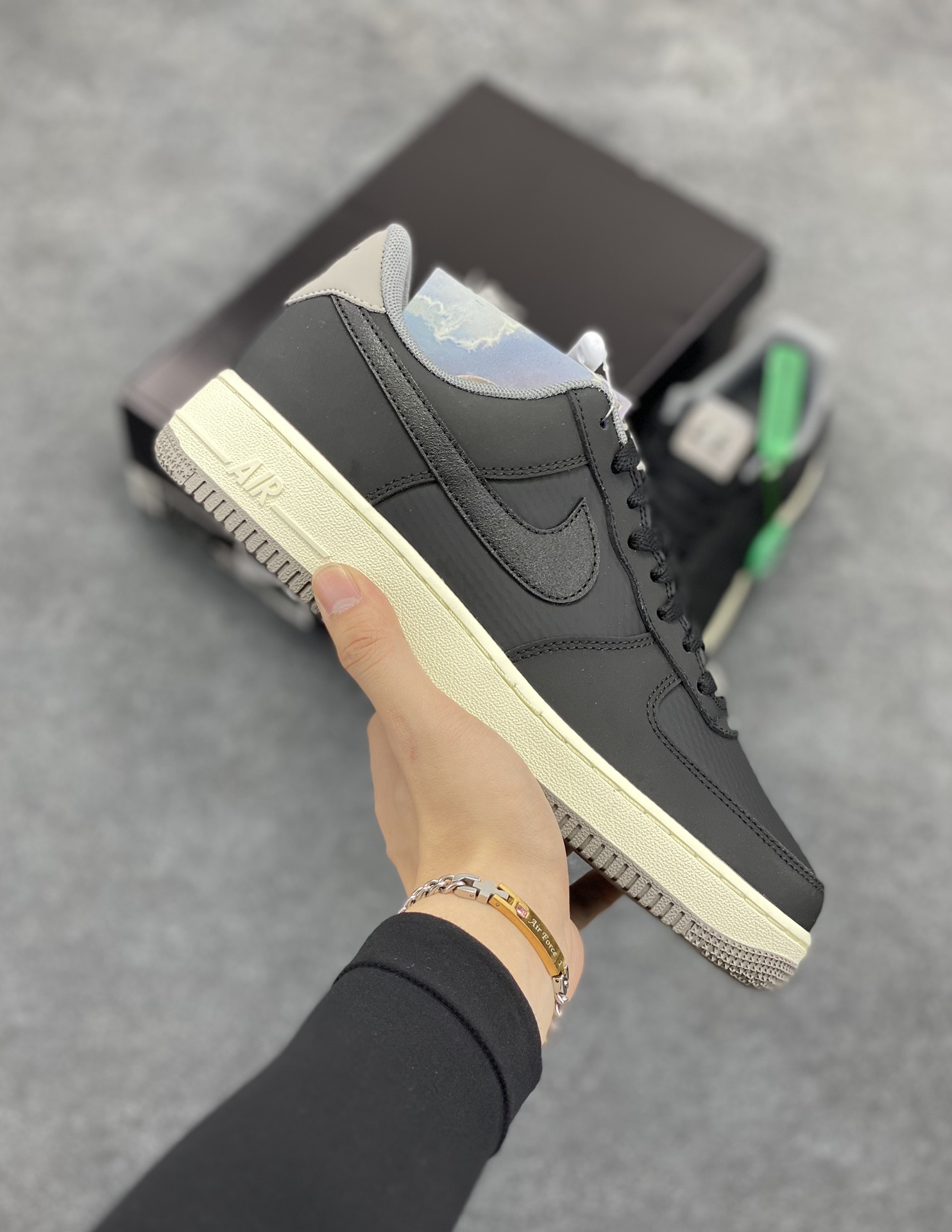 HY版本💯 Nike Air Force 1 Low 07 \”Dark Pewter\” 黑 原楦头原纸板 打造纯正低帮空军版型 专注外贸渠道 全掌内置蜂窝气垫 原盒配件 原厂中底钢印、拉帮完美 货号:FZ5225-001 尺码:36 36.5 37.5 38 38.5 39 40 40.5 41 42 42.5 43 44 44.5 45 46-选品中心