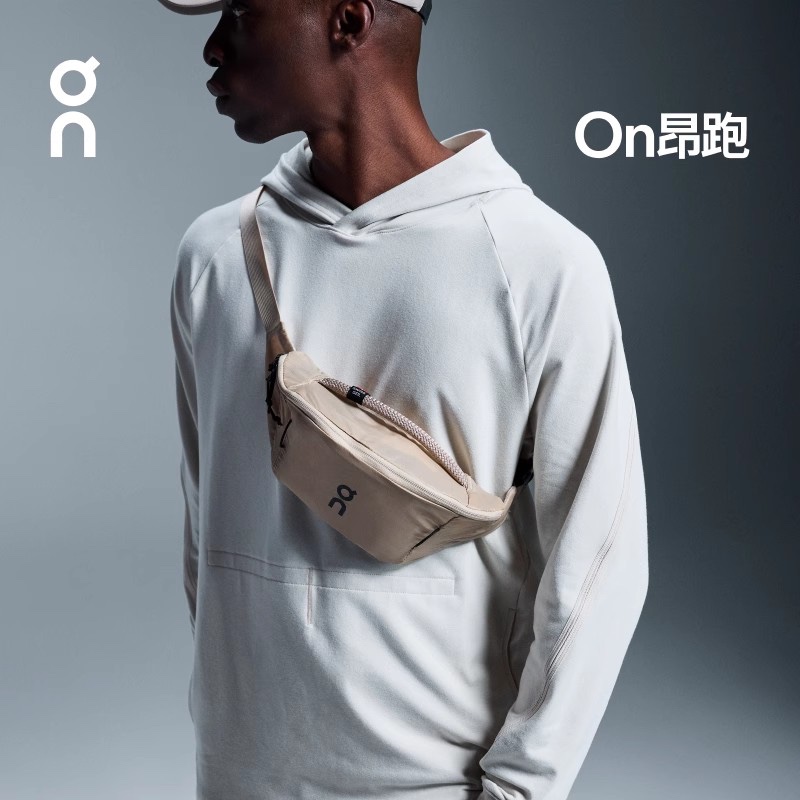 ON秋冬新款跑步腰包 运动爱好者闭眼入,这是它家首次推出的包包系列 8