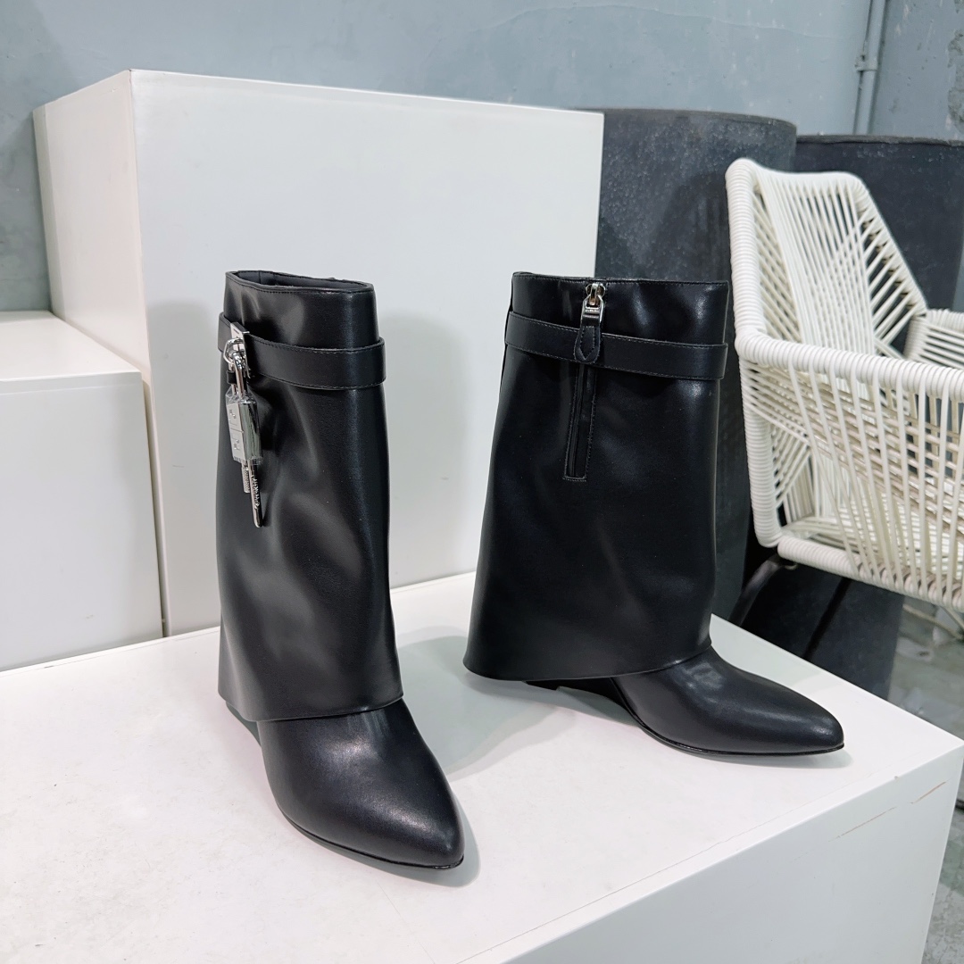 [Givenchy Women