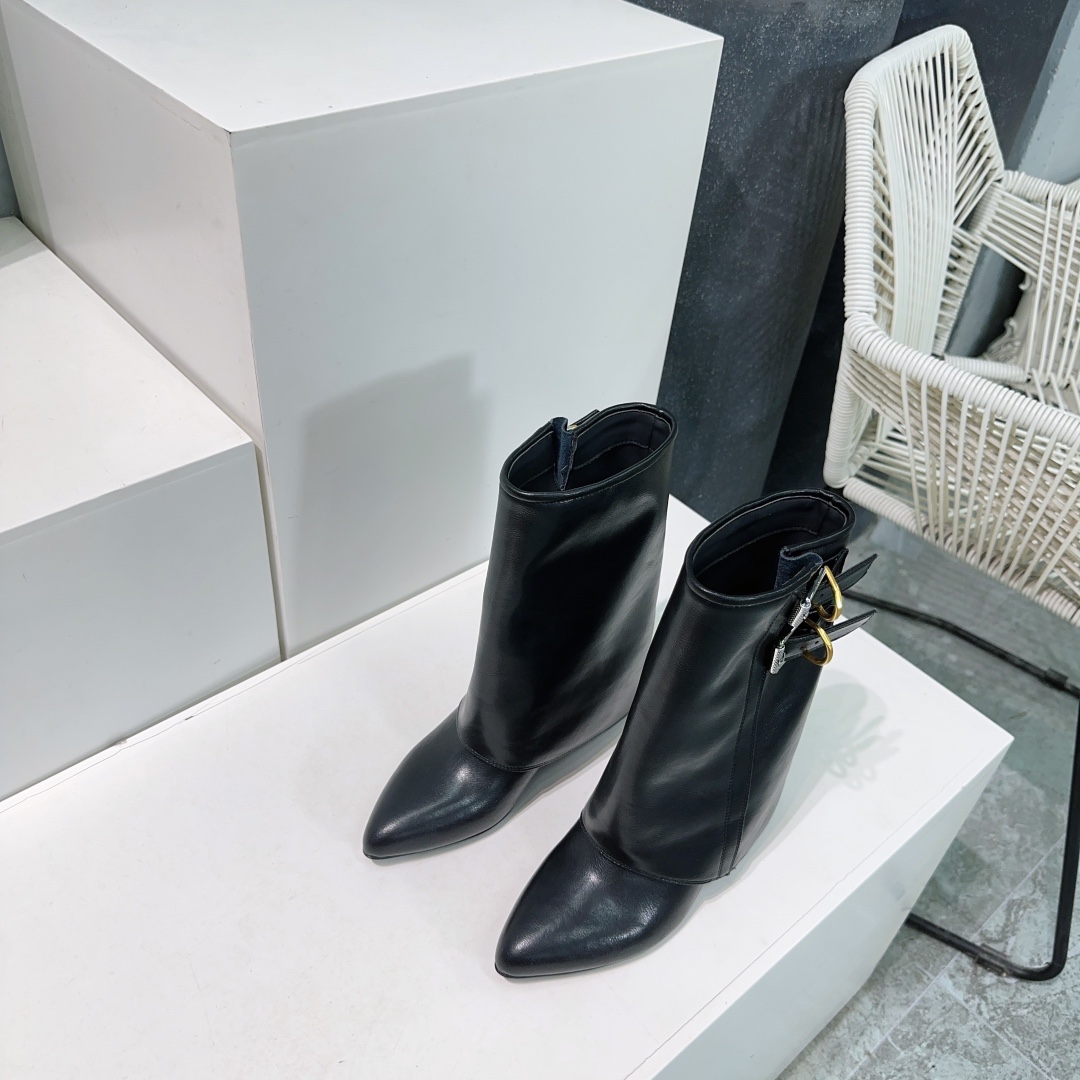 [Givenchy Women