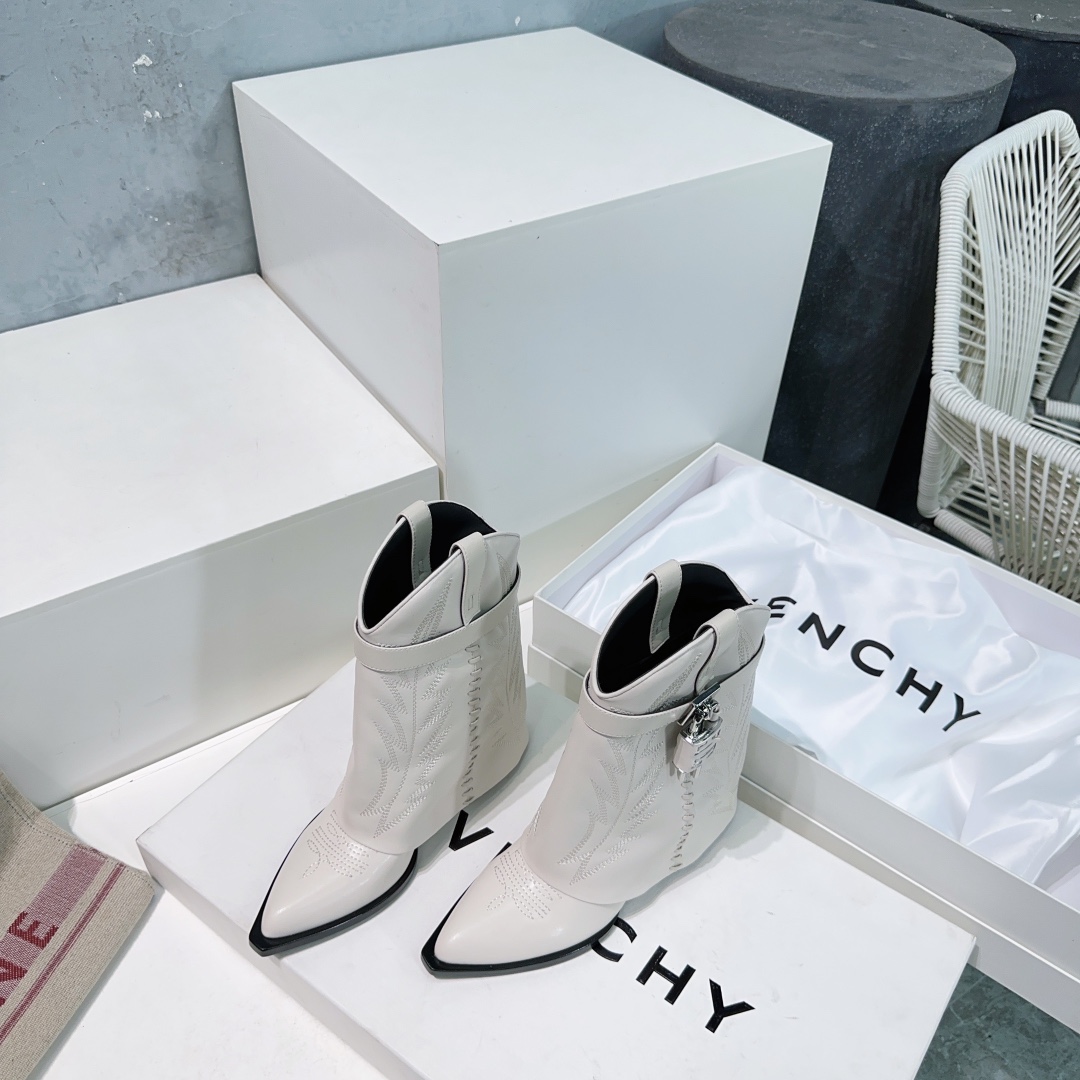 [Givenchy Women