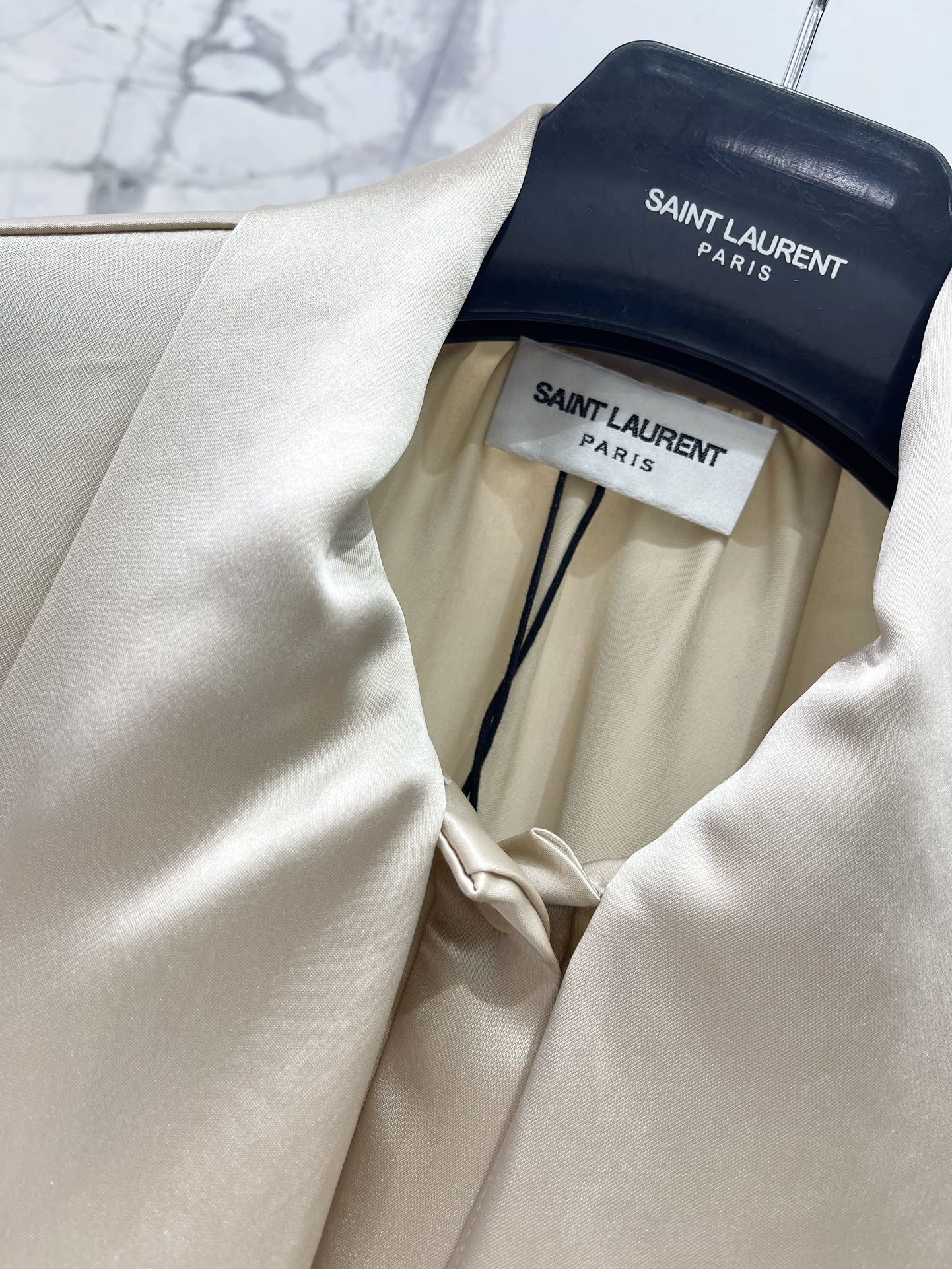 Yves Saint Laurent Flowy Acetate Blouse - Elegant & Comfortable 4 i1731580158 9670 2
