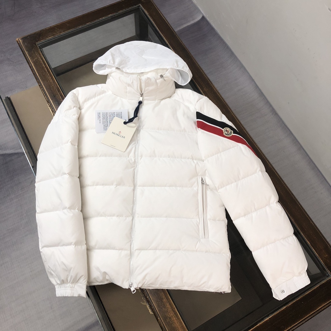 🆕❤️🆕蒙口 Moncler Solayan男士三色饰边短款羽绒夹克外套!最新官网同步有售!!白鸭绒填充