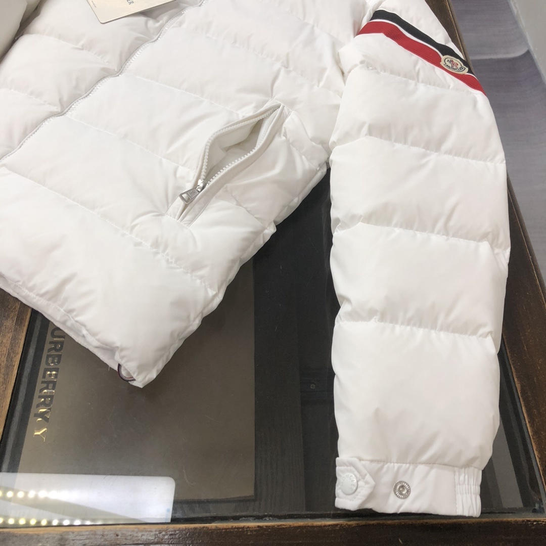 🆕❤️🆕蒙口 Moncler Solayan男士三色饰边短款羽绒夹克外套!最新官网同步有售!!白鸭绒填充