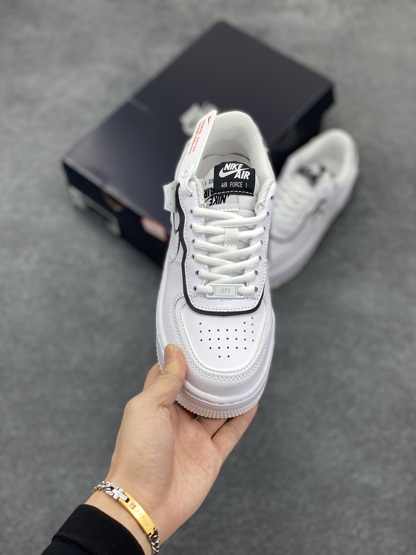 图片[2]-NK Air Force 1 Shadow 轻量增高低帮百搭板鞋\”拼接马卡龙\” 全新少女系解构主义设计双层轻量EVA发泡中底+防滑RB橡胶外圈底鞋底 原楦头原纸板 打造纯正空军版型 专注外贸渠道 全掌内置蜂窝气垫 原盒配件 原厂中底钢印、拉帮完美 货号： CI0919-001 尺码：35.5 36 36.5 37.5 38 38.5 39 40 40.5 41 42-选品中心