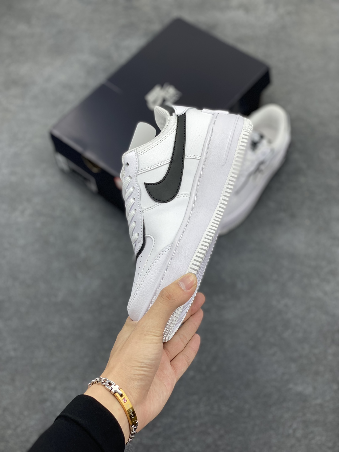 图片[3]-NK Air Force 1 Shadow 轻量增高低帮百搭板鞋\”拼接马卡龙\” 全新少女系解构主义设计双层轻量EVA发泡中底+防滑RB橡胶外圈底鞋底 原楦头原纸板 打造纯正空军版型 专注外贸渠道 全掌内置蜂窝气垫 原盒配件 原厂中底钢印、拉帮完美 货号： CI0919-001 尺码：35.5 36 36.5 37.5 38 38.5 39 40 40.5 41 42-选品中心