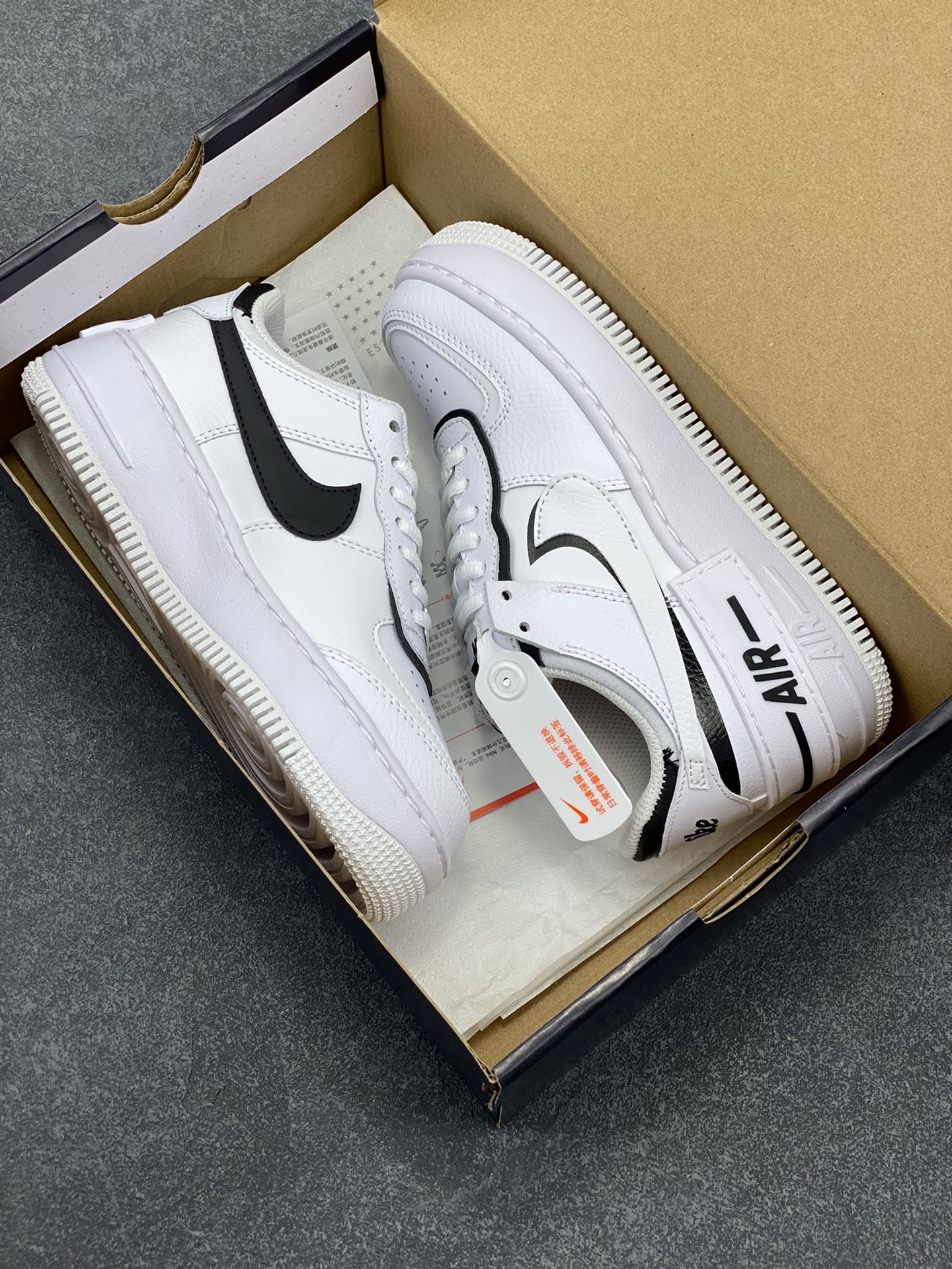 图片[9]-NK Air Force 1 Shadow 轻量增高低帮百搭板鞋\”拼接马卡龙\” 全新少女系解构主义设计双层轻量EVA发泡中底+防滑RB橡胶外圈底鞋底 原楦头原纸板 打造纯正空军版型 专注外贸渠道 全掌内置蜂窝气垫 原盒配件 原厂中底钢印、拉帮完美 货号： CI0919-001 尺码：35.5 36 36.5 37.5 38 38.5 39 40 40.5 41 42-选品中心