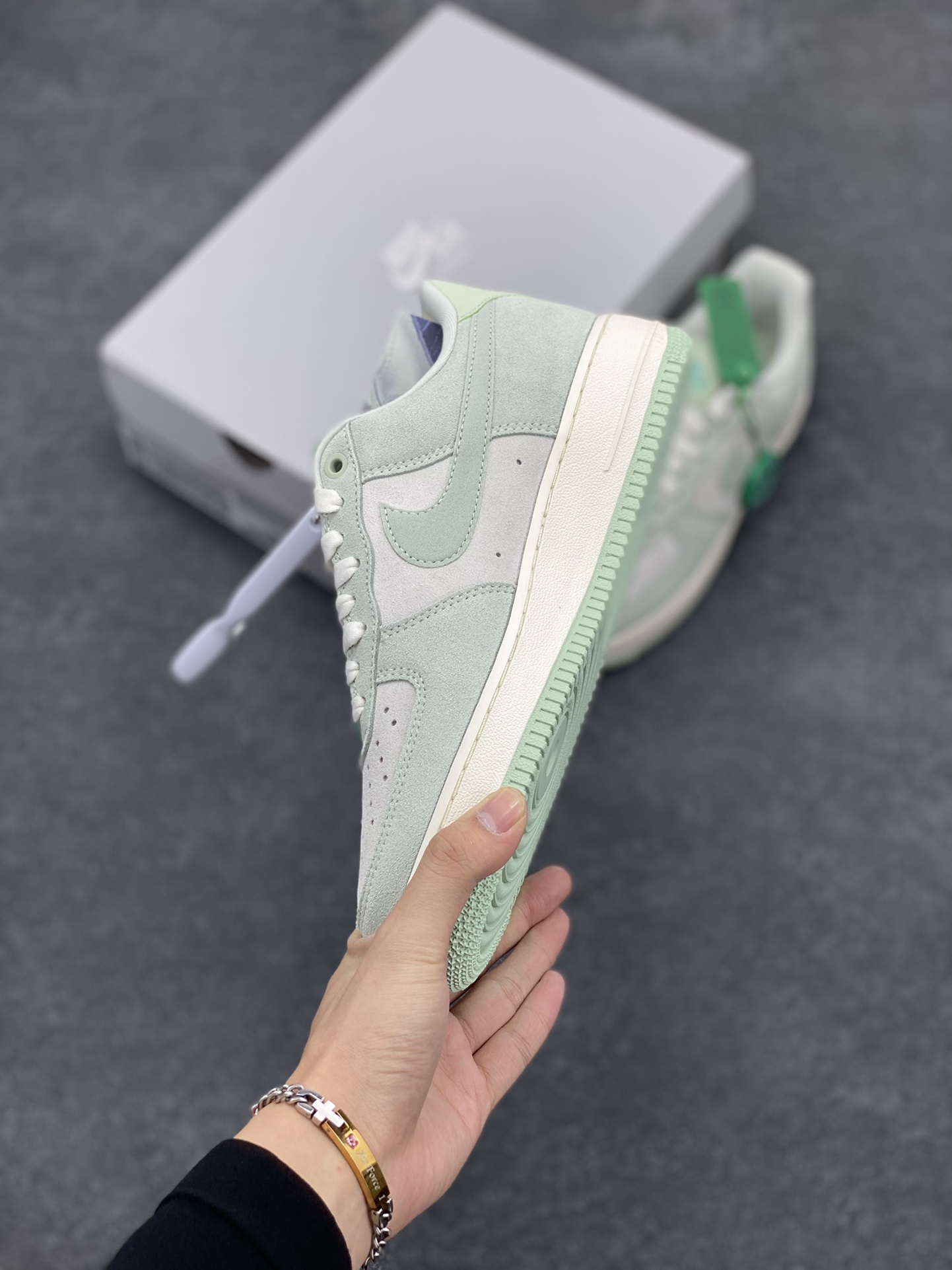图片[3]-HY版本💯 Nike Air Force 1 Low 07 翻毛薄荷浅绿 原楦头原纸板 打造纯正低帮空军版型 专注外贸渠道 全掌内置蜂窝气垫 原盒配件 原厂中底钢印、拉帮完美 货号：HQ1497-099 尺码：35.5 36 36.5 37.5 38 38.5 39 40 40.5 41 42 42.5 43 44 44.5 45-选品中心
