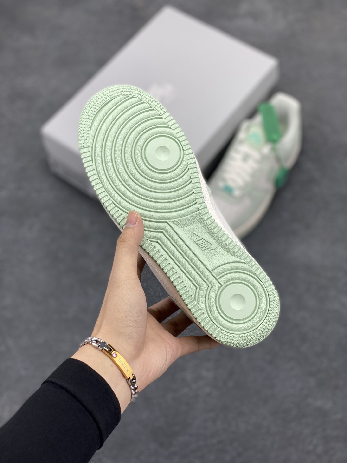 图片[5]-HY版本💯 Nike Air Force 1 Low 07 翻毛薄荷浅绿 原楦头原纸板 打造纯正低帮空军版型 专注外贸渠道 全掌内置蜂窝气垫 原盒配件 原厂中底钢印、拉帮完美 货号：HQ1497-099 尺码：35.5 36 36.5 37.5 38 38.5 39 40 40.5 41 42 42.5 43 44 44.5 45-选品中心