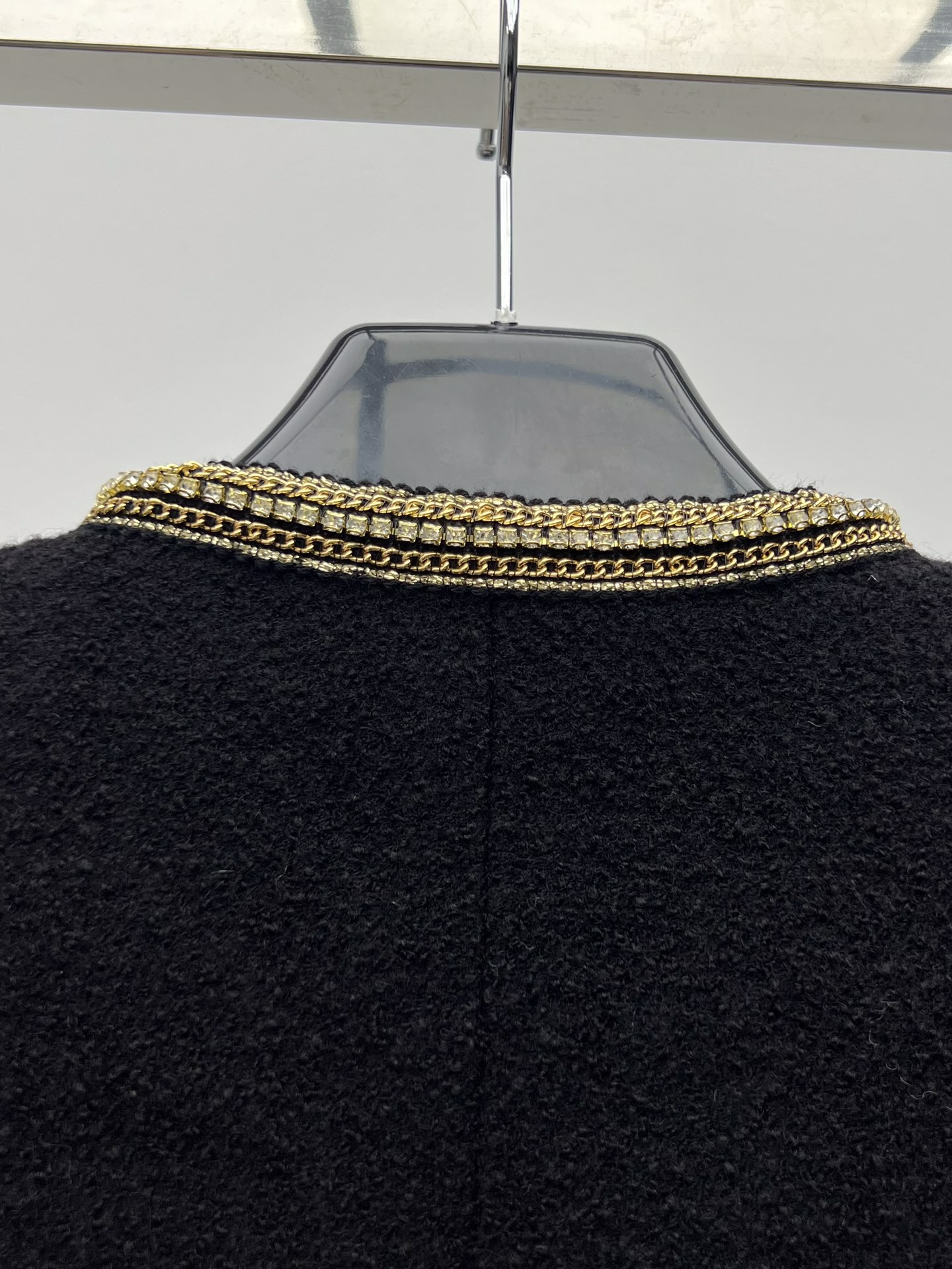 Fashion Highlights: Versatile Female Suit, Wool and Flower Details, Elegant Diamond Chain - 图片 7