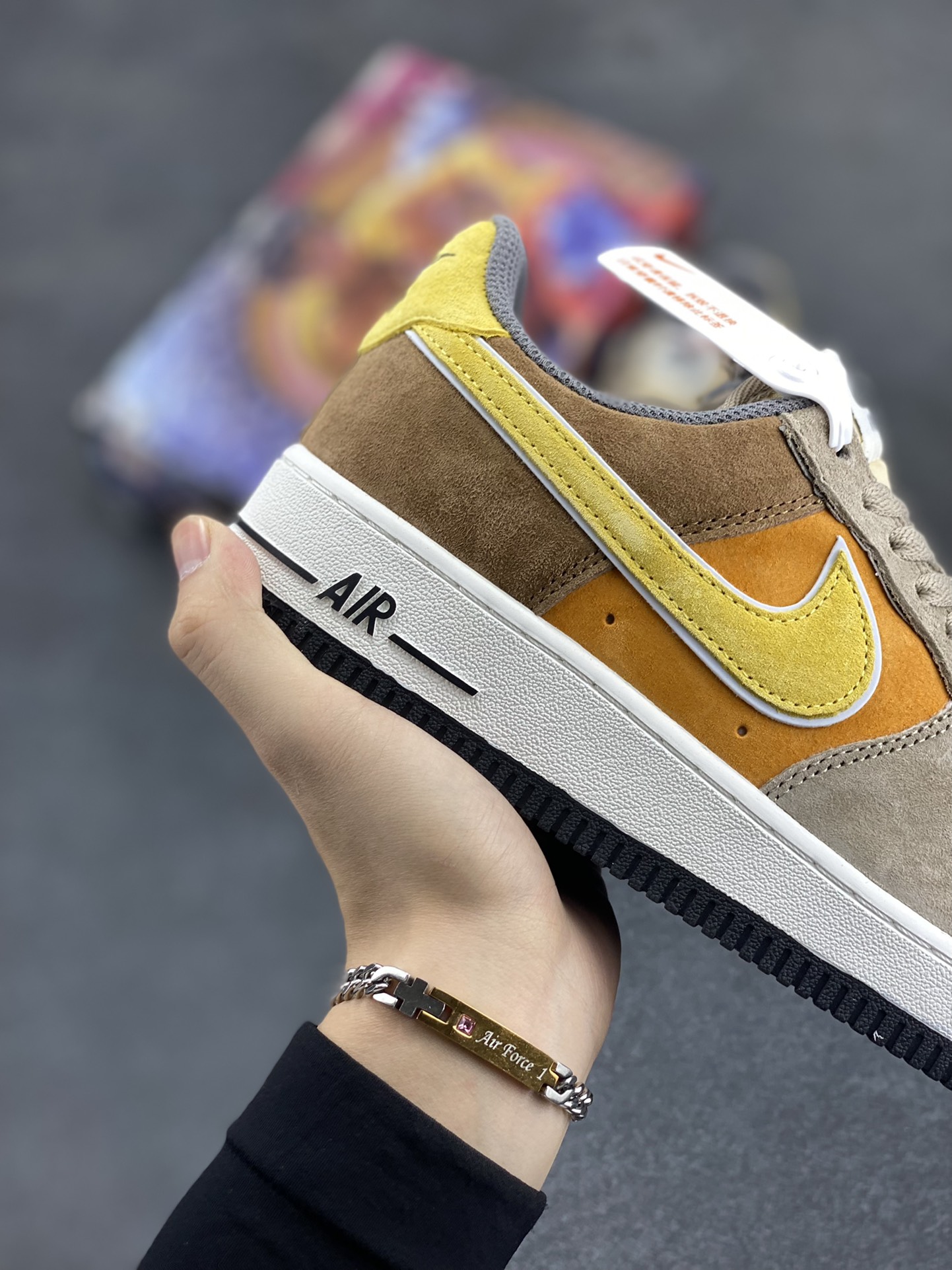 图片[6]-Nike Air Force 1 Low ’07 米黄棕 麂皮空军一号低帮休闲板鞋 原厂麂皮 原楦原纸板 纯正版型 正品NFC感应芯片 高清洁度 内置全掌气垫 货号：LF8989-555 尺码：36 36.5 37.5 38 38.5 39 40 40.5 41 42 42.5 43 44 44.5 45-选品中心