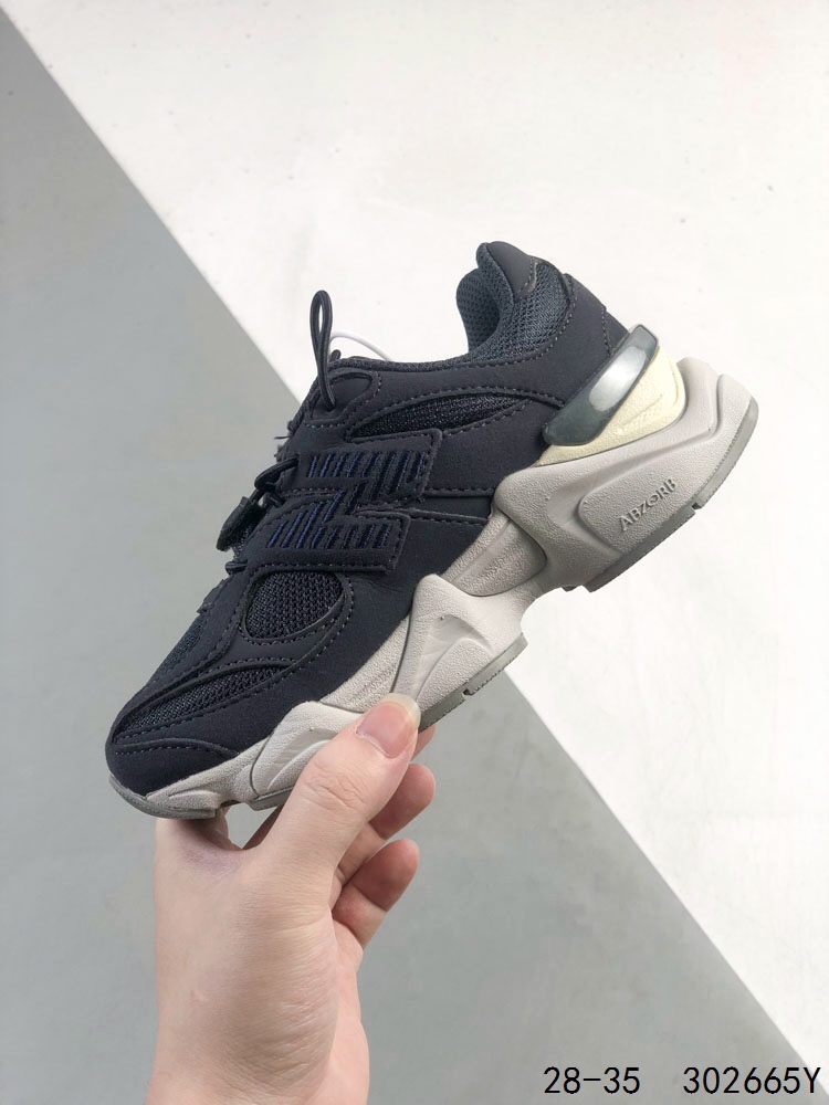 图片[8]-New Balance/新百伦 公司级 9060系列 童鞋版本上线,潮爹潮妈追寻的单品!!采用反绒面革及透气斜纹帆布料拼接鞋面材质，中底嵌入ABZORB缓震科技材料及后跟嵌入TPU装饰条稳固❗️ 复古爱好者看过来,全新配色!全新NB新百伦New Balance 9060\”Driftwood Castlerock\”系列复古百搭老爹风小象蹄休闲运动跑步鞋“浮木棕深灰 P类型：童鞋 版本：公司级 尺码：28 29 30 31 32 33 34 35-选品中心