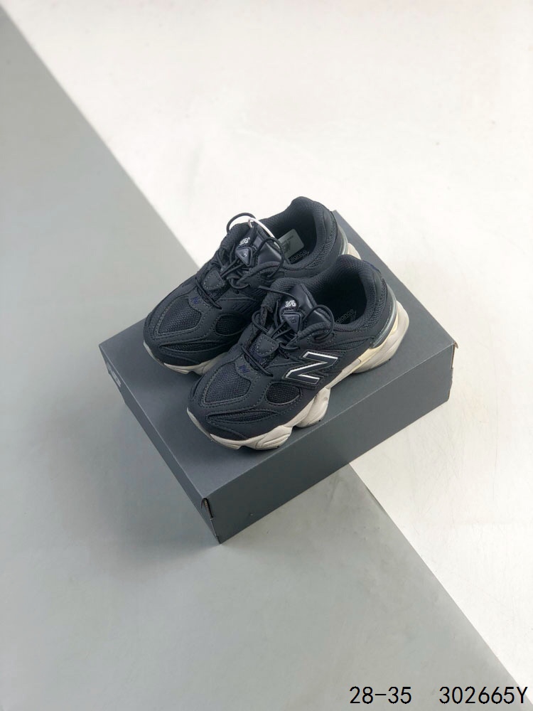 图片[7]-New Balance/新百伦 公司级 9060系列 童鞋版本上线,潮爹潮妈追寻的单品!!采用反绒面革及透气斜纹帆布料拼接鞋面材质，中底嵌入ABZORB缓震科技材料及后跟嵌入TPU装饰条稳固❗️ 复古爱好者看过来,全新配色!全新NB新百伦New Balance 9060\”Driftwood Castlerock\”系列复古百搭老爹风小象蹄休闲运动跑步鞋“浮木棕深灰 P类型：童鞋 版本：公司级 尺码：28 29 30 31 32 33 34 35-选品中心