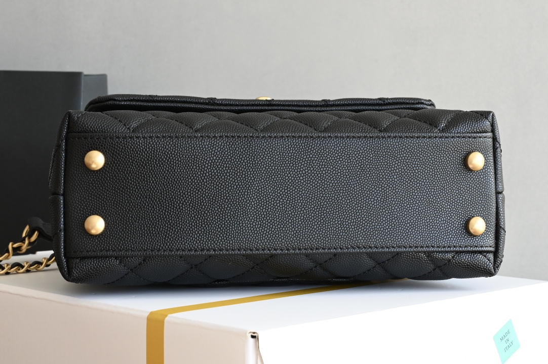 白金版▪️正品级 包装如图全新升级版 𝗖𝗵𝗮𝗻𝗲𝟭 𝗖𝗼𝗰𝗼𝗛𝗮𝗻𝗱𝗹𝗲小号 黑/黑蜥蜴皮手腕 鎏金/无