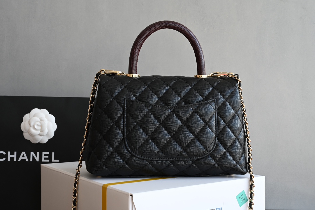 白金版▪️正品级 包装如图全新升级版 𝗖𝗵𝗮𝗻𝗲𝟭 𝗖𝗼𝗰𝗼𝗛𝗮𝗻𝗱𝗹𝗲小号 黑/红蜥蜴皮手腕 浅金，无