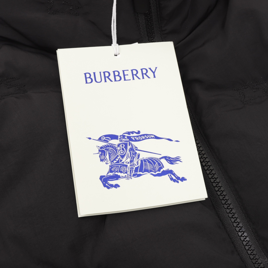 Burberry/巴宝莉 满印战马骑士刺绣羽绒服外套 8
