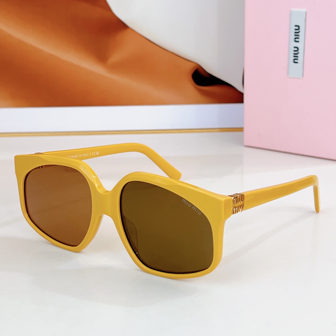 MIUMIUMOD:MU80SSIZE:58-19-145