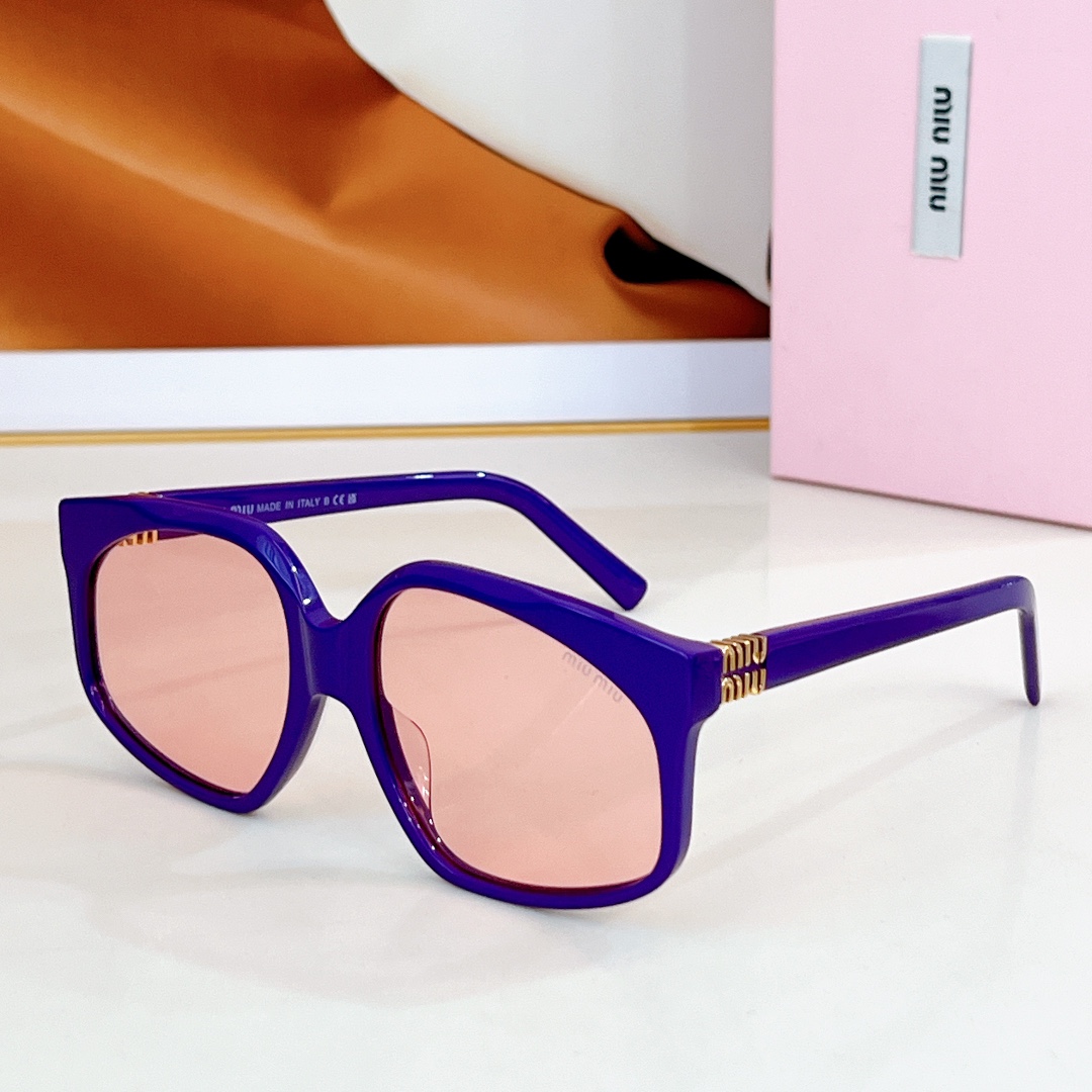 MIUMIUMOD:MU80SSIZE:58-19-145