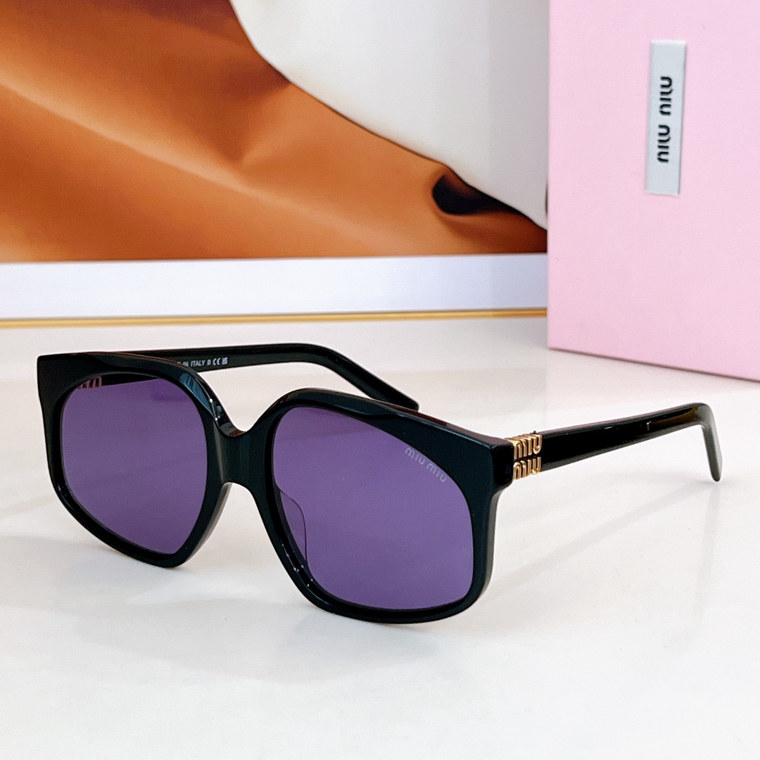 MIUMIUMOD:MU80SSIZE:58-19-145
