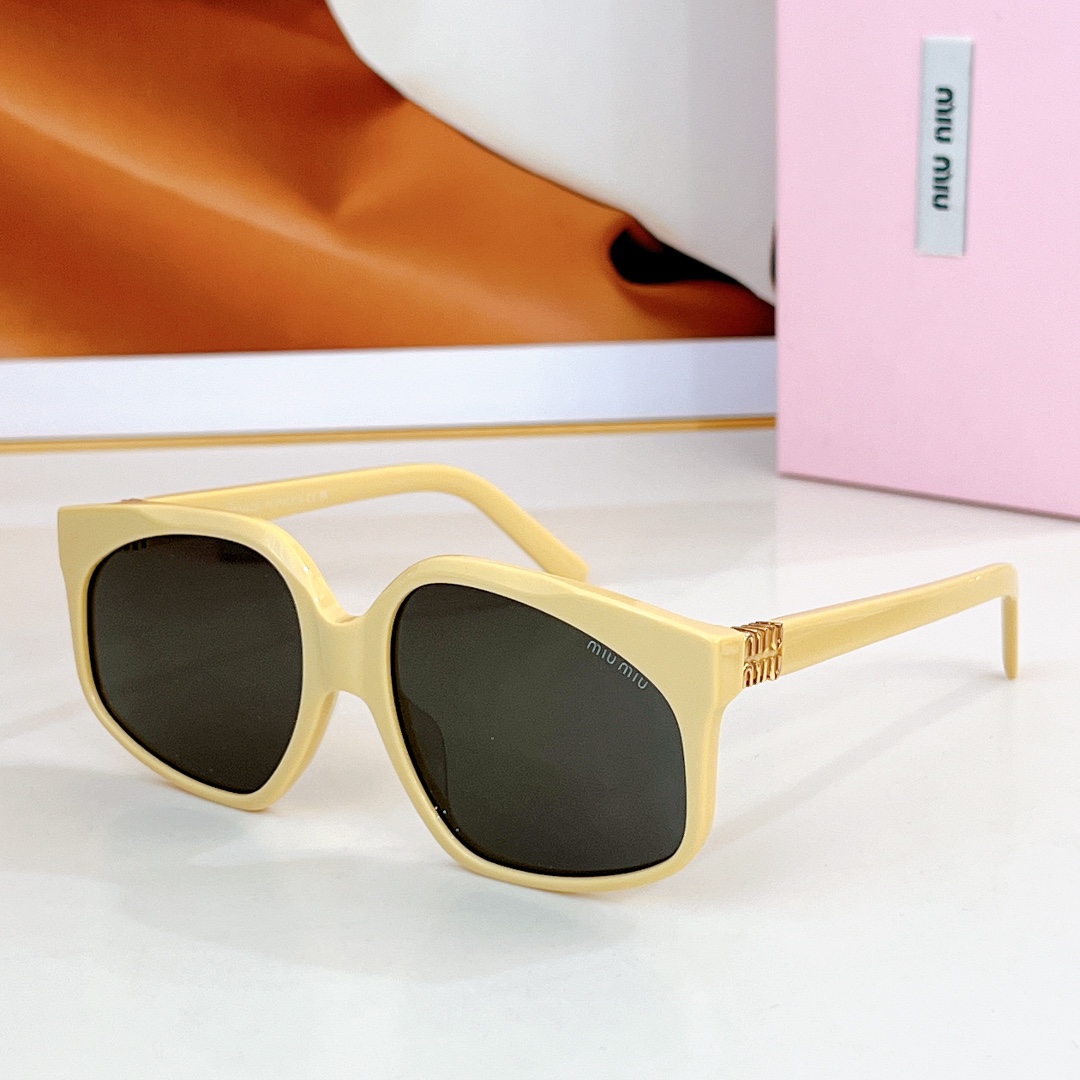 MIUMIUMOD:MU80SSIZE:58-19-145
