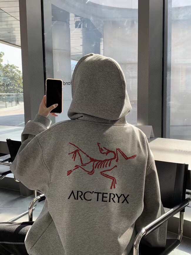 ARCTERYX Recreational Velvet Hoodie: Classic Style in Premium Quality Fabric - 图片 4