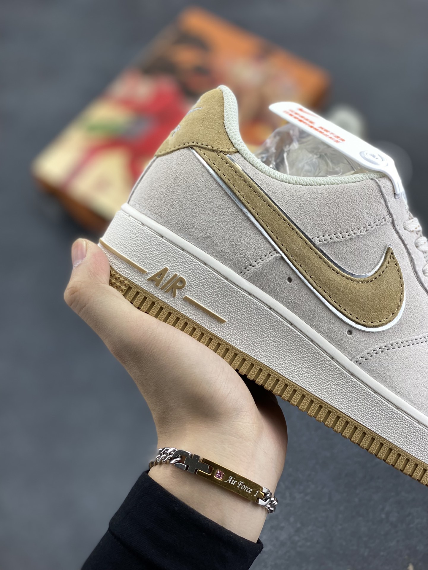 图片[6]-AKIRA×Nike Air Force 1 Low ’07 莫兰迪黄配色 头成麂皮 满天星配色 空军一号低帮休闲板鞋 原厂麂皮 原楦原纸板 纯正版型 正品NFC感应芯片 高清洁度 内置全掌气垫 货号：DP3966-173 尺码：36 36.5 37.5 38 38.5 39 40 40.5 41 42 42.5 43 44 44.5 45-选品中心