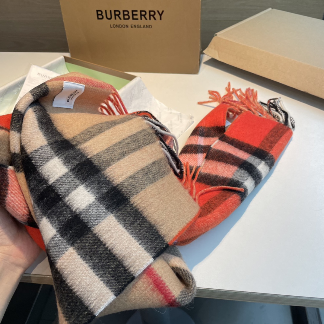 免代购Burberry重磅极品贸易公司订单货️超级流弊品质绝了被QC“潜规则”的Burberry限量披肩