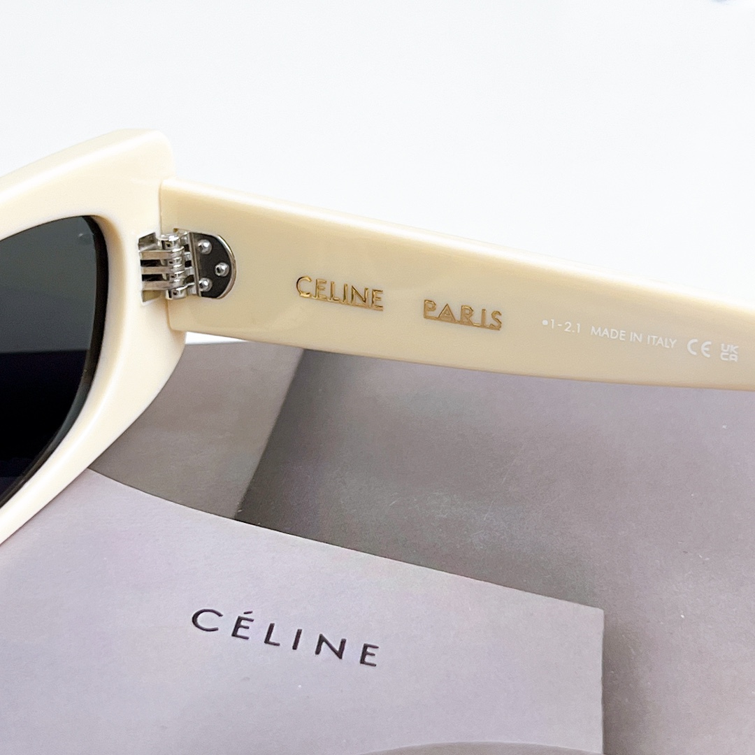  CELINE 原版
MOD：40258
SIZE：55口20-135
🔝🔝