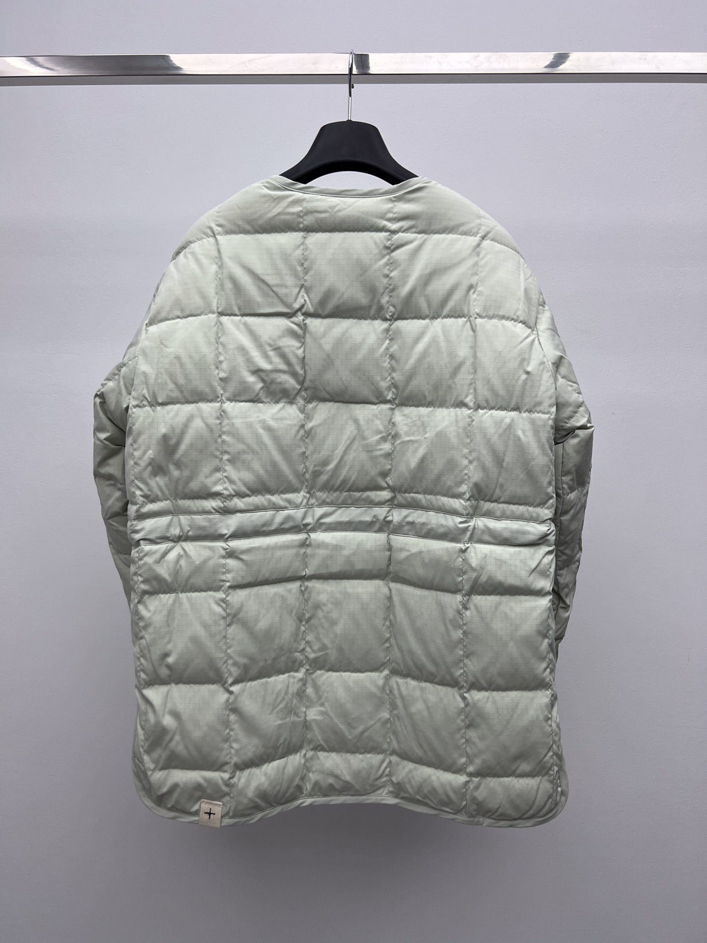 Classic Single-Rate Female Suit for Winter Comfort and Style - 图片 6