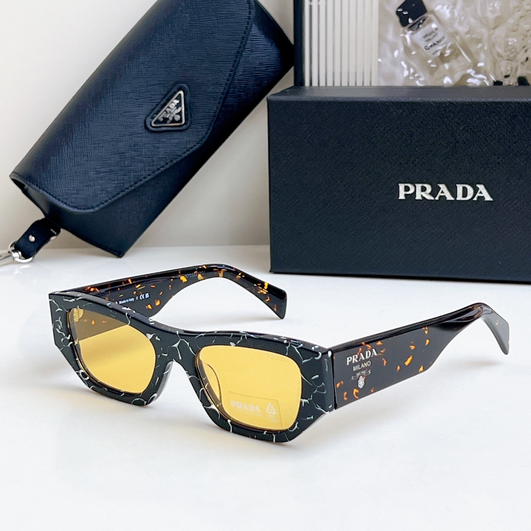 到货PRAD*新品发售️高版本1:1官网颜色品质细节完美非普通版本可对比专属防伪码PRA01Ssize5