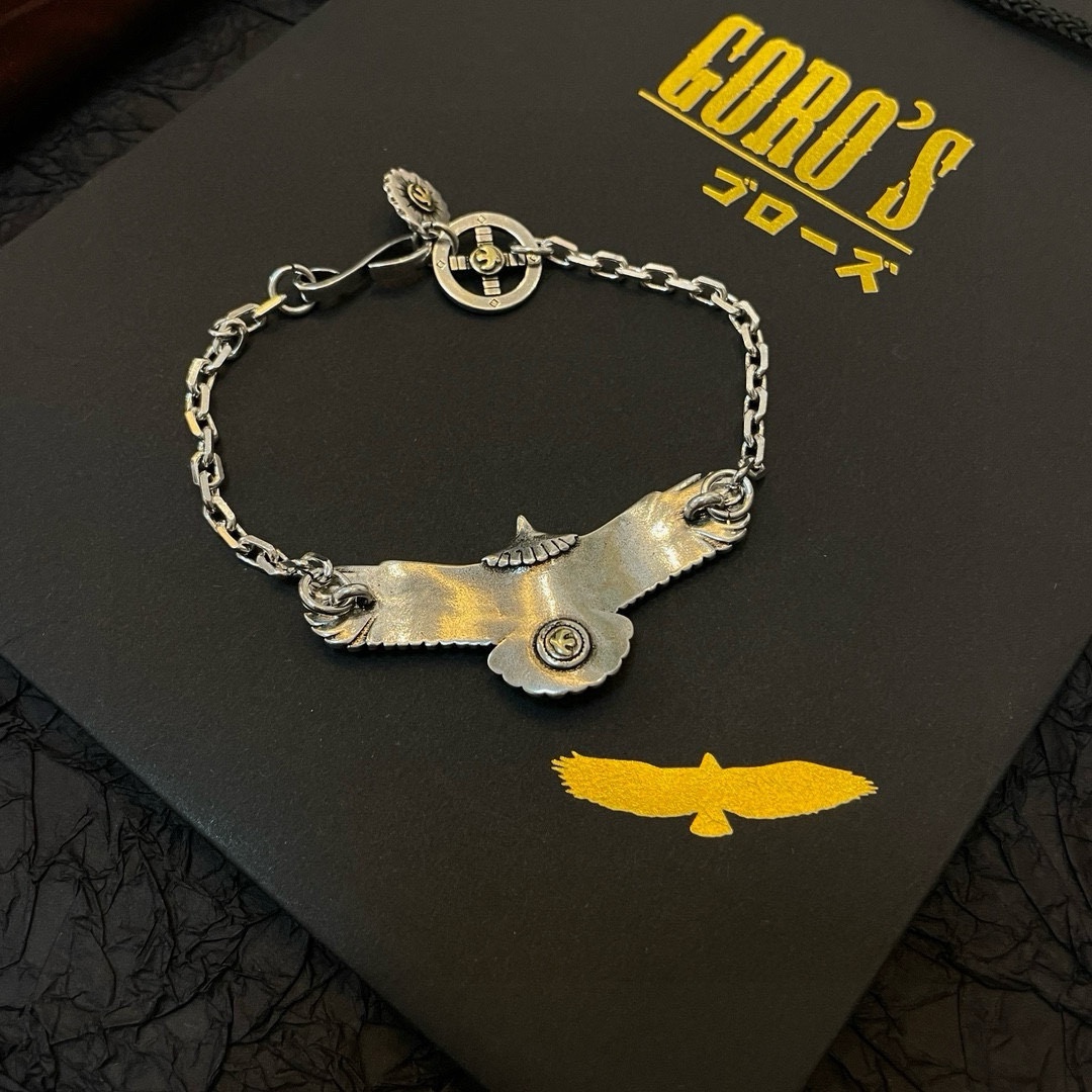 “High Bridge Sanctuary Flying Eagle Bracelet: Top-End Handmade Unisex Jewelry” - 图片 4