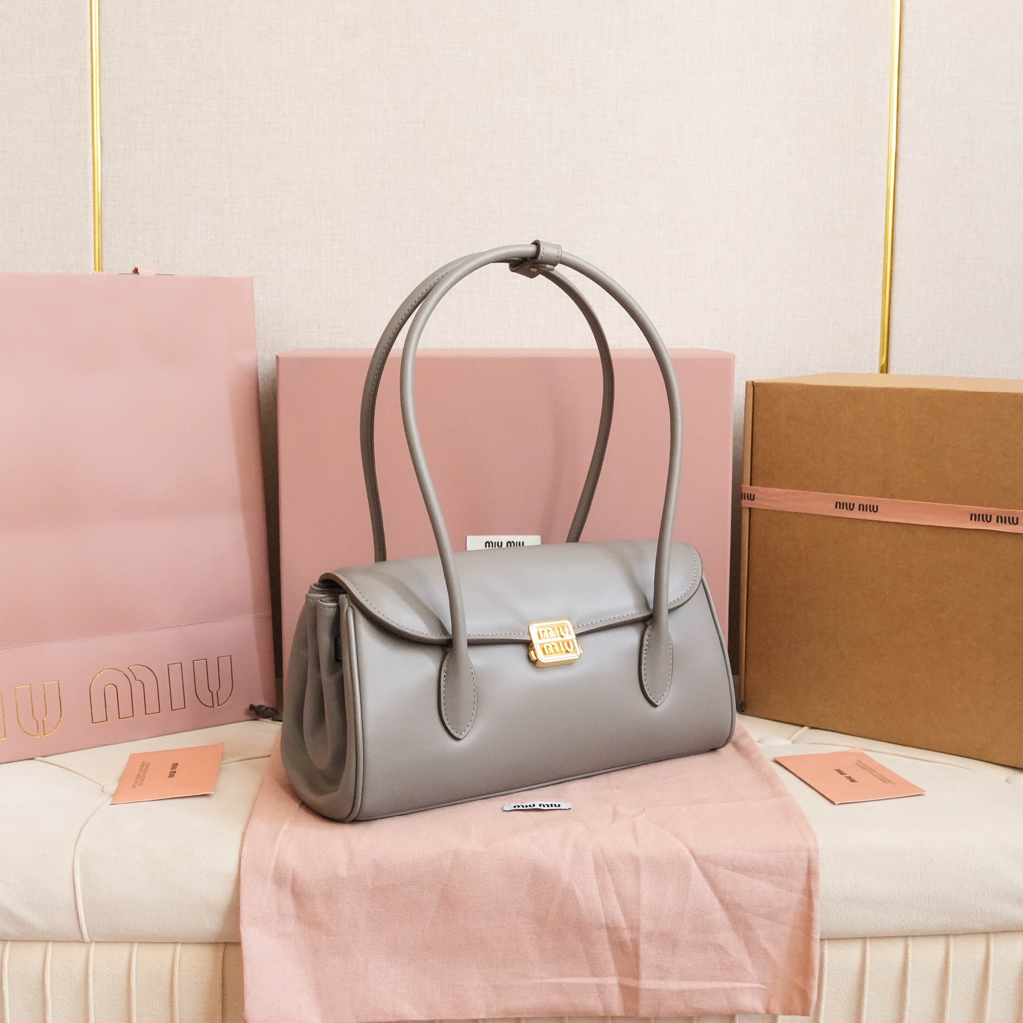 [Miu Miu Women