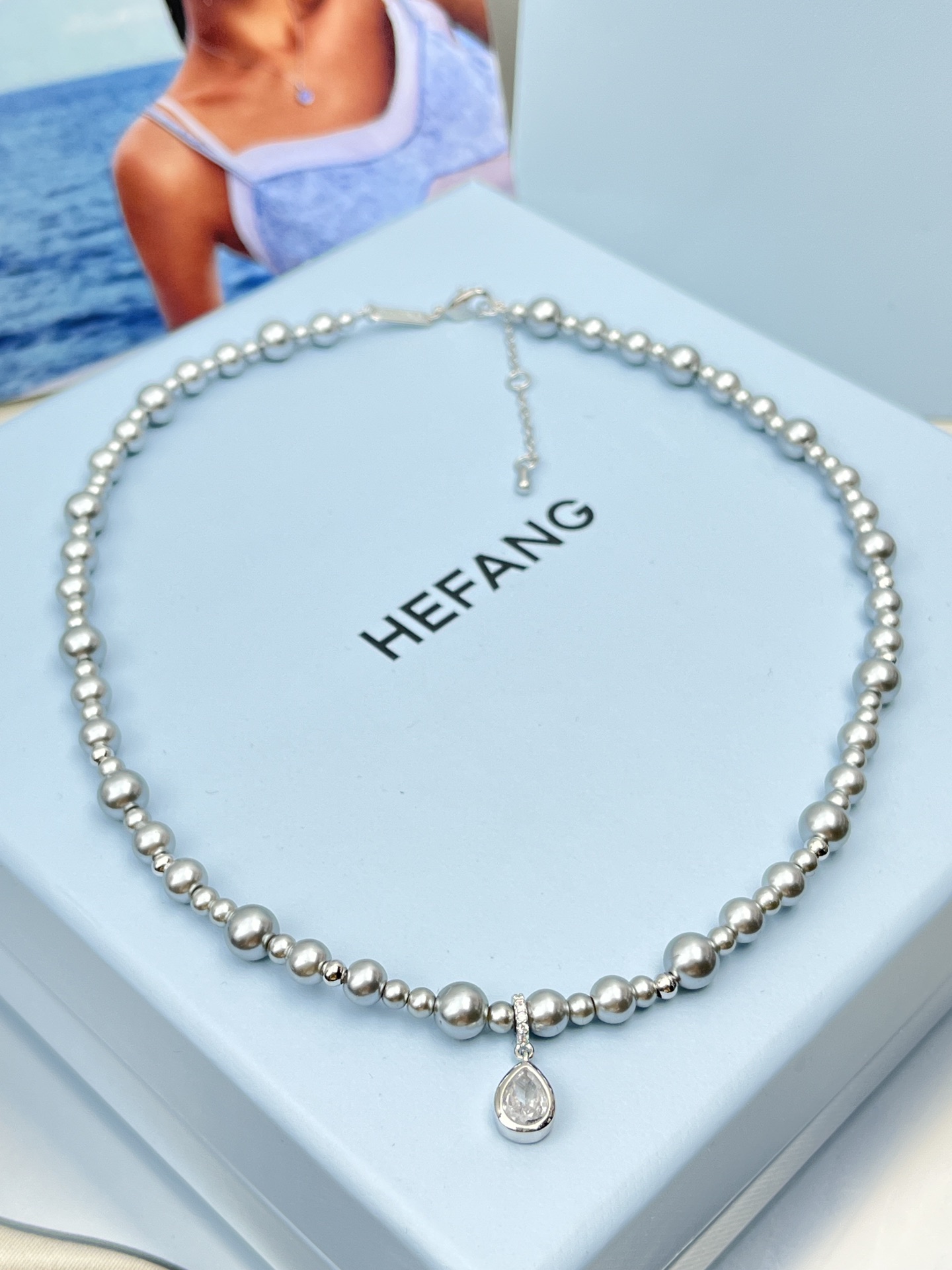 ❤️105包邮/原单代购级别
HEFANG何方珠宝气泡水滴项链。