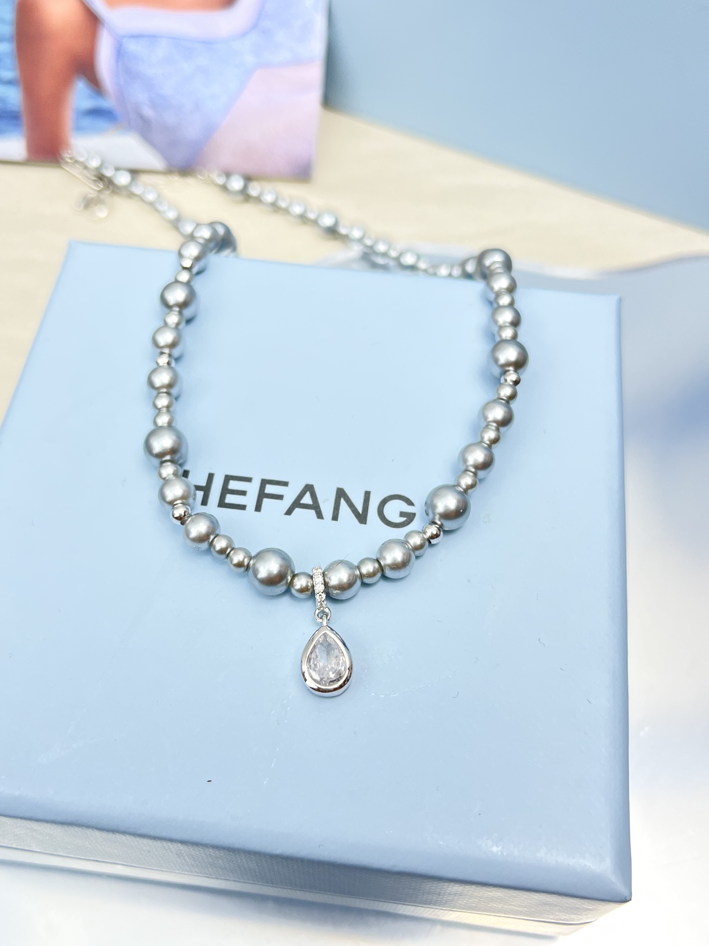 ❤️105包邮/原单代购级别
HEFANG何方珠宝气泡水滴项链。