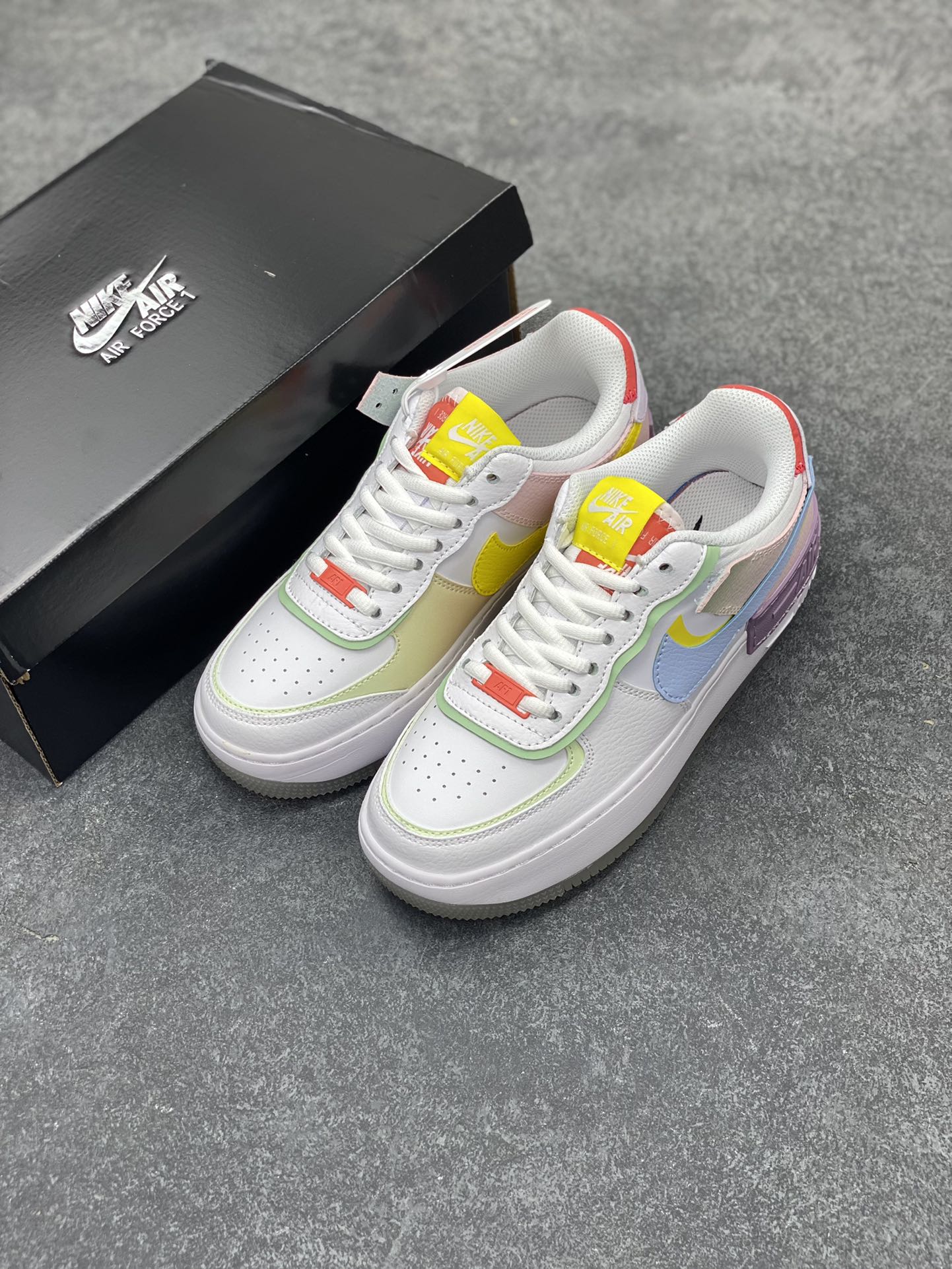 图片[8]-NK Air Force 1 Shadow 轻量增高低帮百搭板鞋\”拼接马卡龙\” 全新少女系解构主义设计双层轻量EVA发泡中底+防滑RB橡胶外圈底鞋底 原楦头原纸板 打造纯正空军版型 专注外贸渠道 全掌内置蜂窝气垫 原盒配件 原厂中底钢印、拉帮完美 货号： CW2630-141 尺码：35.5 36 36.5 37.5 38 38.5 39 40-选品中心