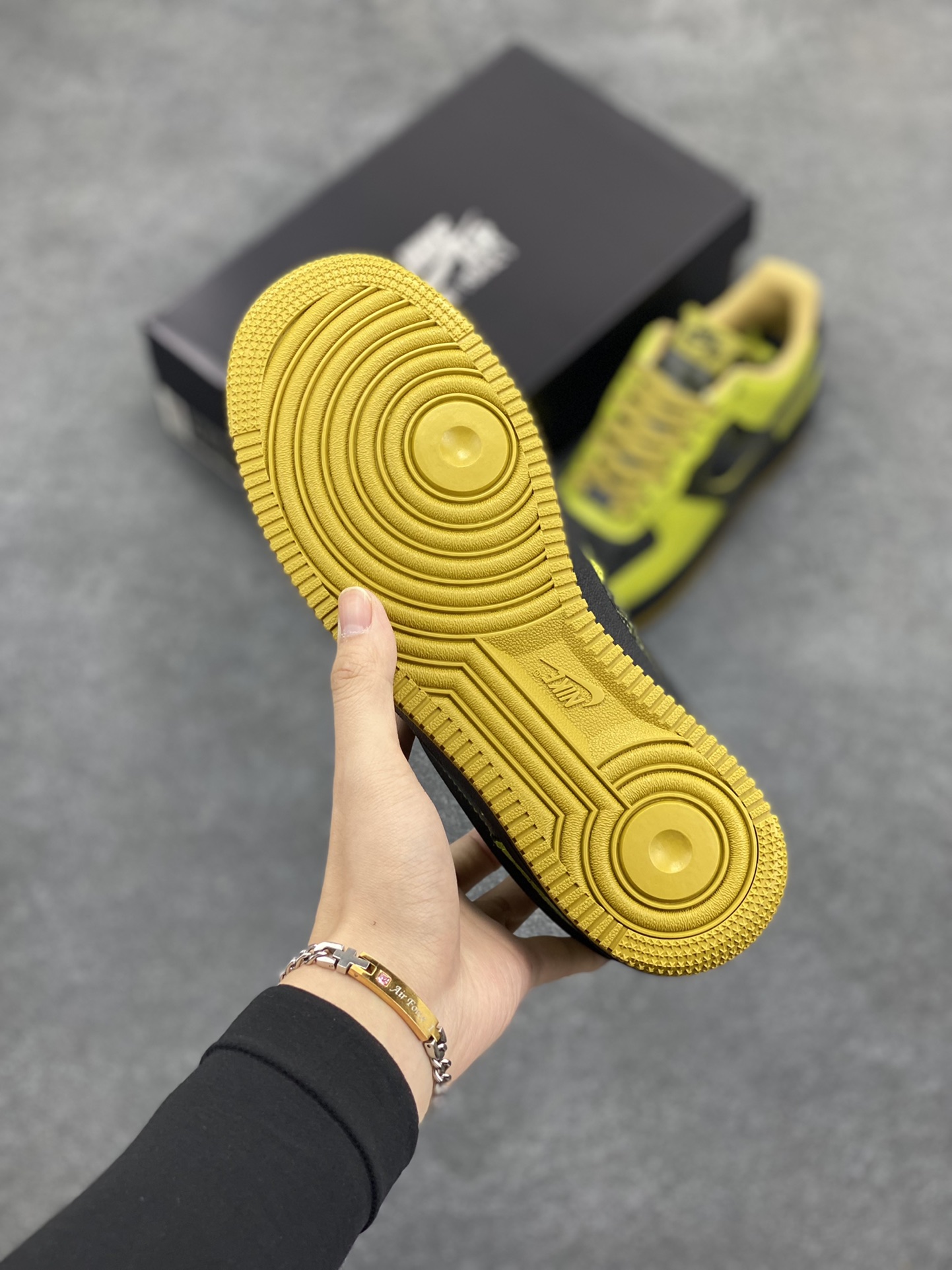 图片[5]-Nike Air Force 1 Low 万圣节 原楦头原纸板 打造纯正空军版型 专注外贸渠道 全掌内置蜂窝气垫 原盒配件 原厂中底钢印、拉帮完美 货号：HV6103-300 尺码：36 36.5 37.5 38 38.5 39 40 40.5 41 42 42.5 43 44 44.5 45-选品中心